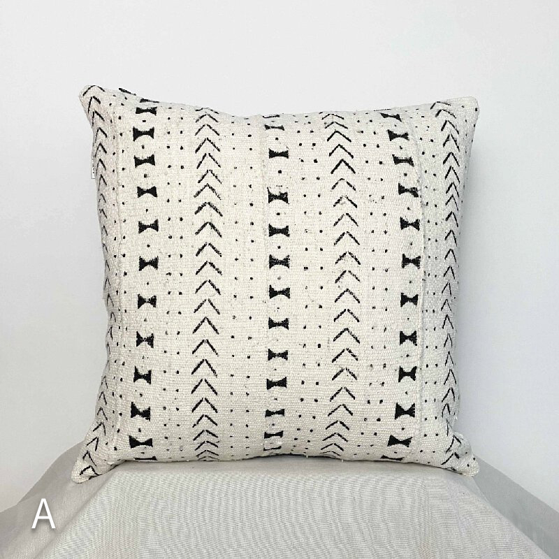 泥染抱枕｜棉白｜馬利