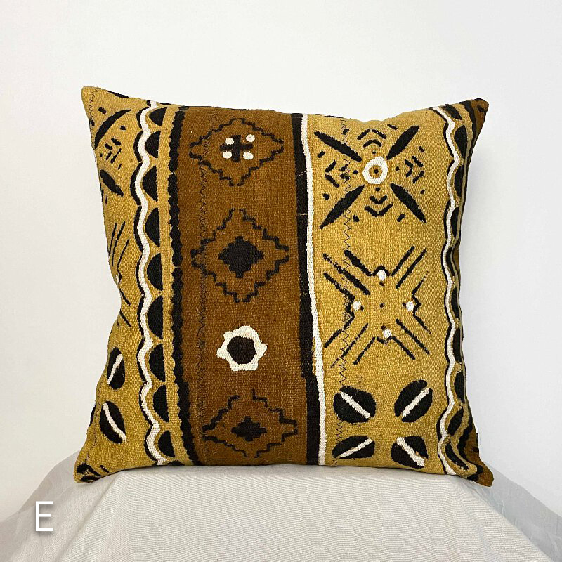 泥染抱枕｜烏金｜馬利