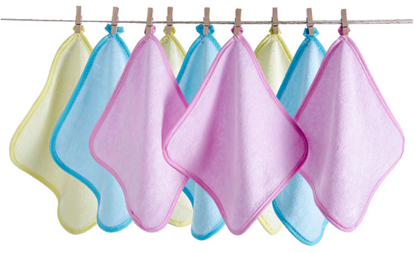 破盤價 純棉可掛式小方巾連單色刺繡LOGO LOGO2525