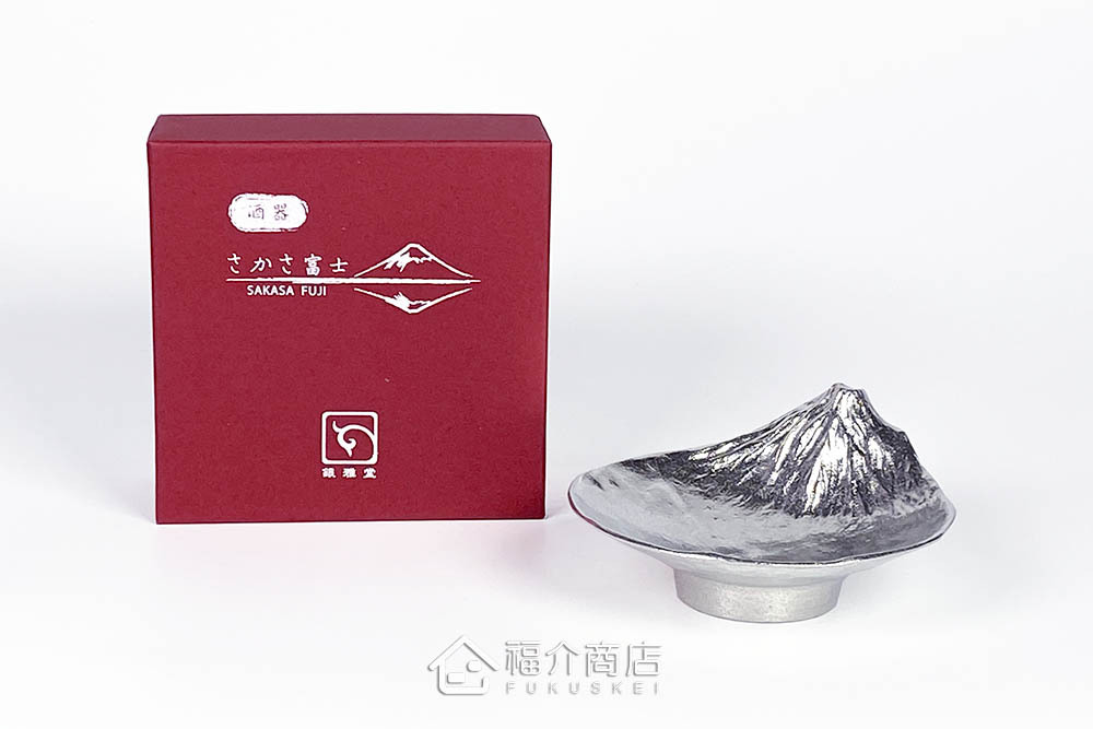 喝日本清酒的錫製杯子