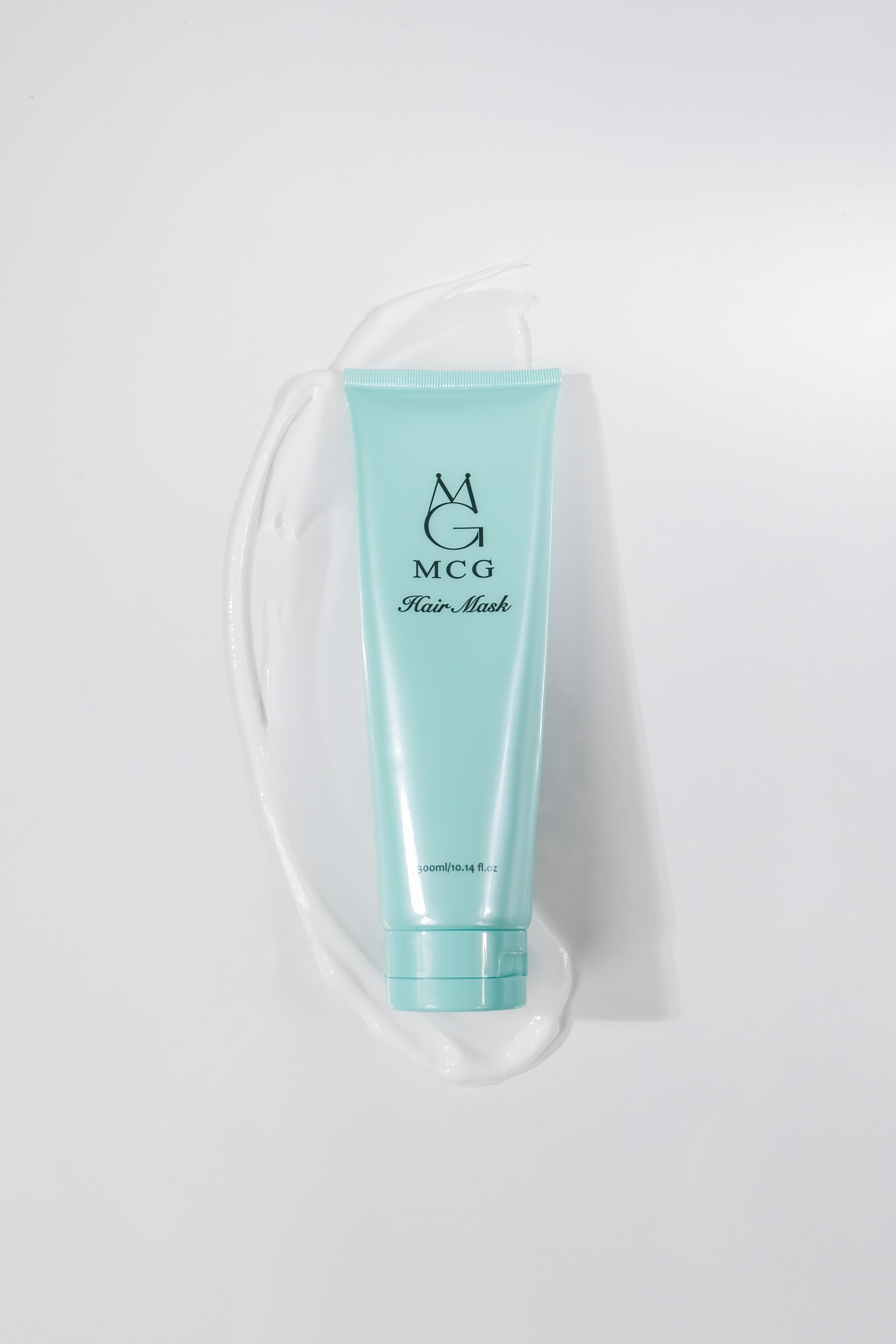 護髮產品推薦－湖水綠外包裝的髮膜