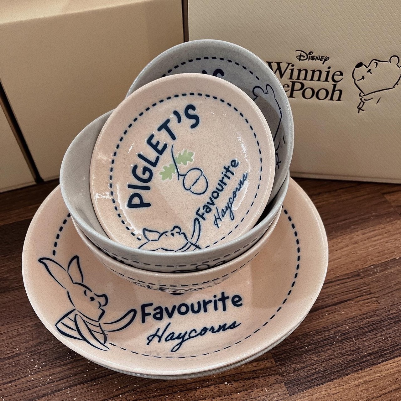 【現貨】日本維尼小豬粉灰陶瓷餐盤系列