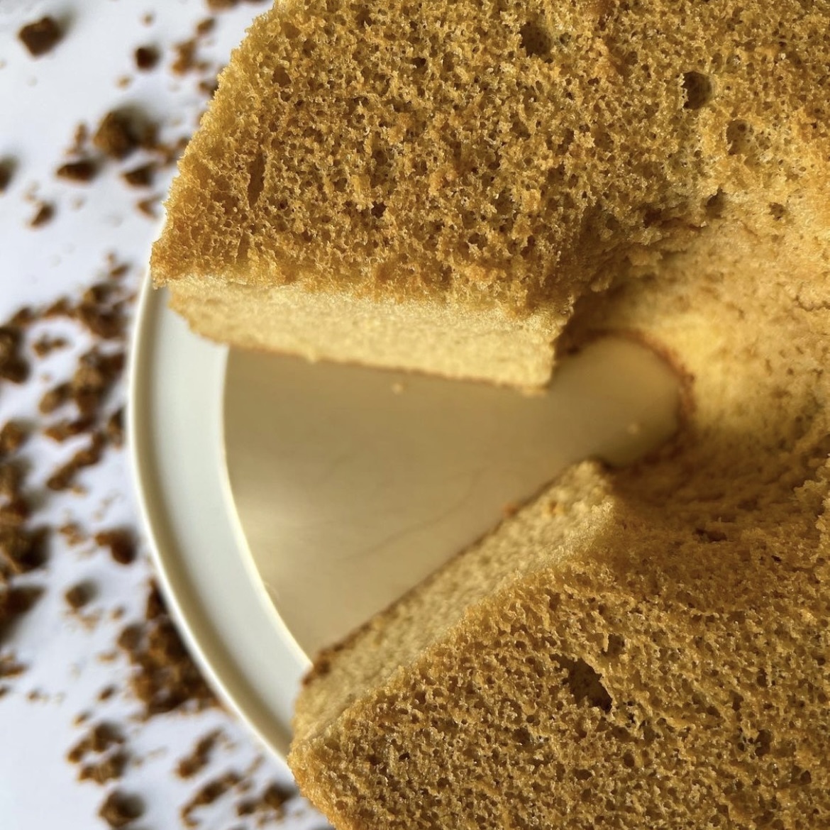 Vic Ellie 椰糖戚風蛋糕 (8吋) [4月限定]