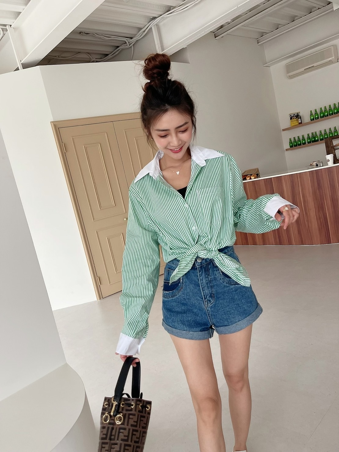 🔥04.06直播新品］💥今夏最夯款］🇰🇷正韓超美經典條紋拼接寬鬆襯衫（綠色/兩色）