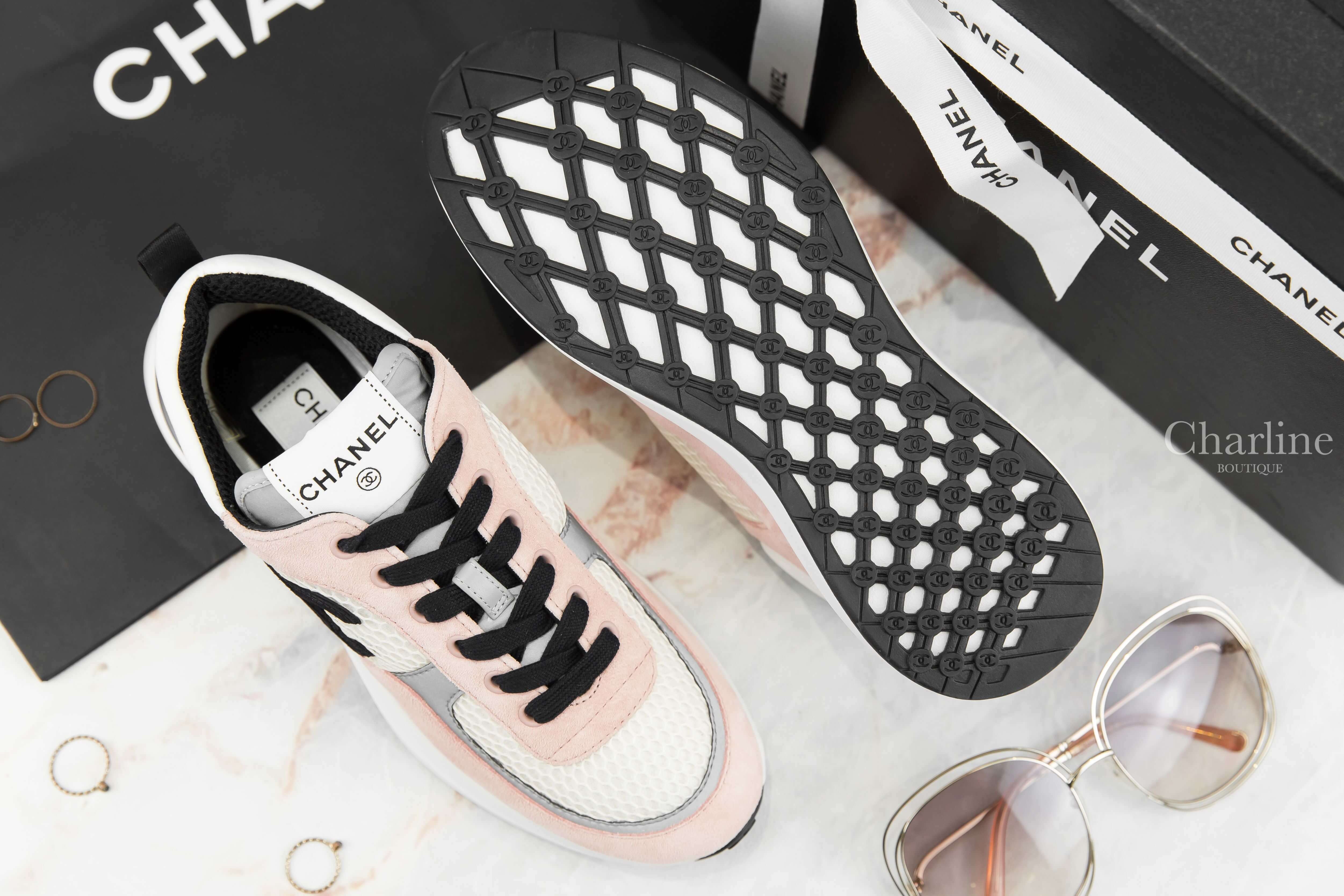 Chanel Trainers 粉色麂皮拼白色網狀布面灰色皮革黑CC運動鞋-Charline Boutique 精品代購