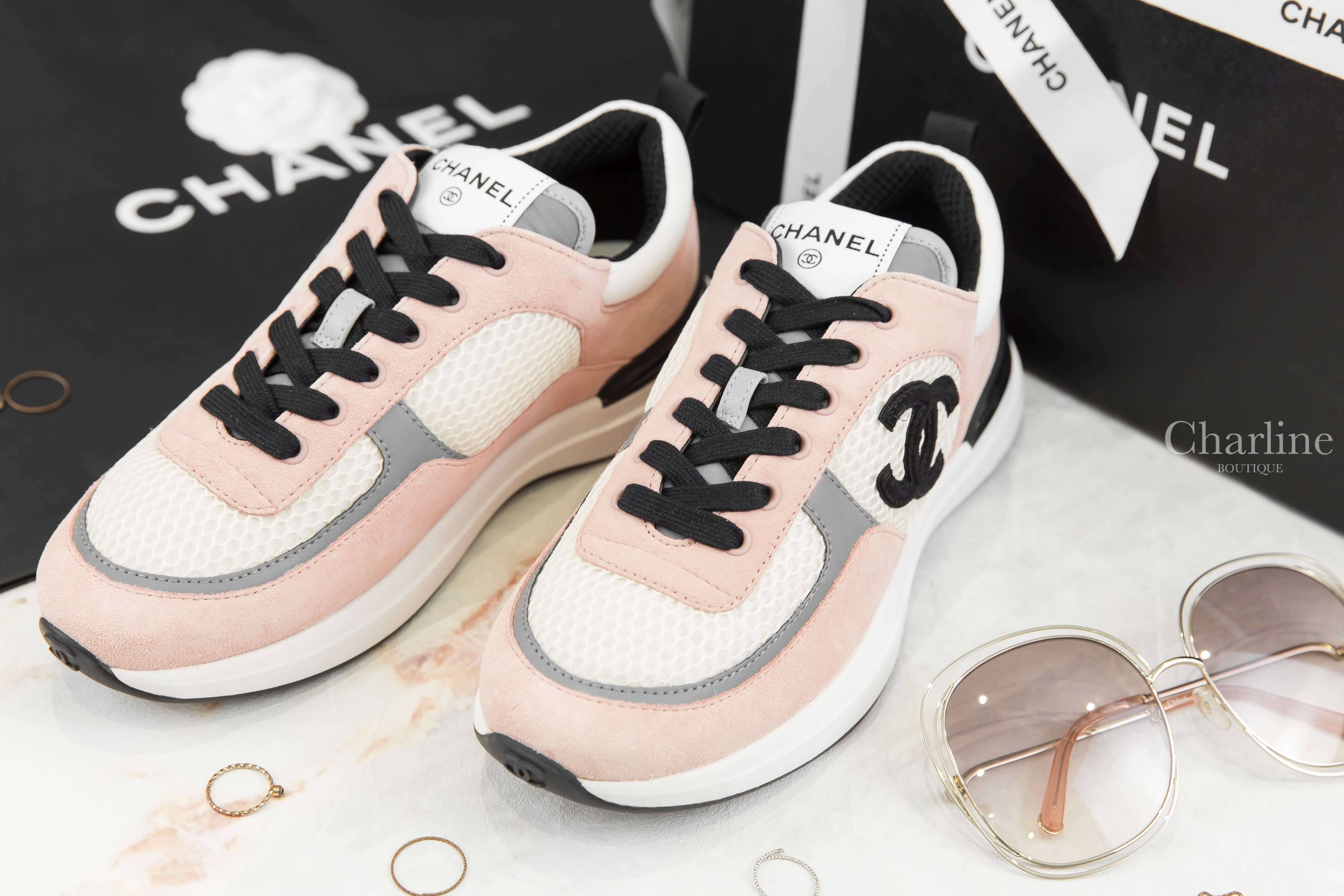 Chanel Trainers 粉色麂皮拼白色網狀布面灰色皮革黑CC運動鞋-Charline Boutique 精品代購