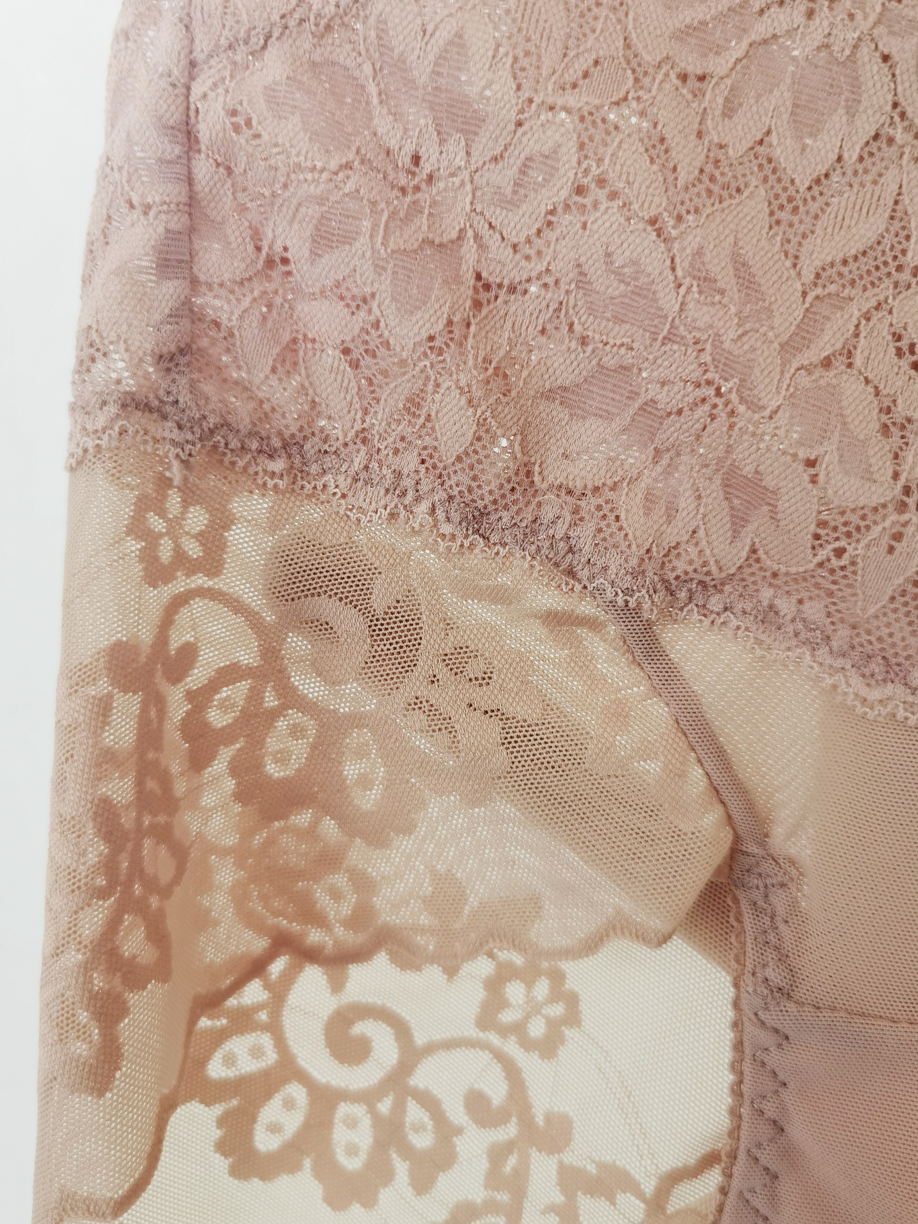 HIGH WAISTED LACE PANTY