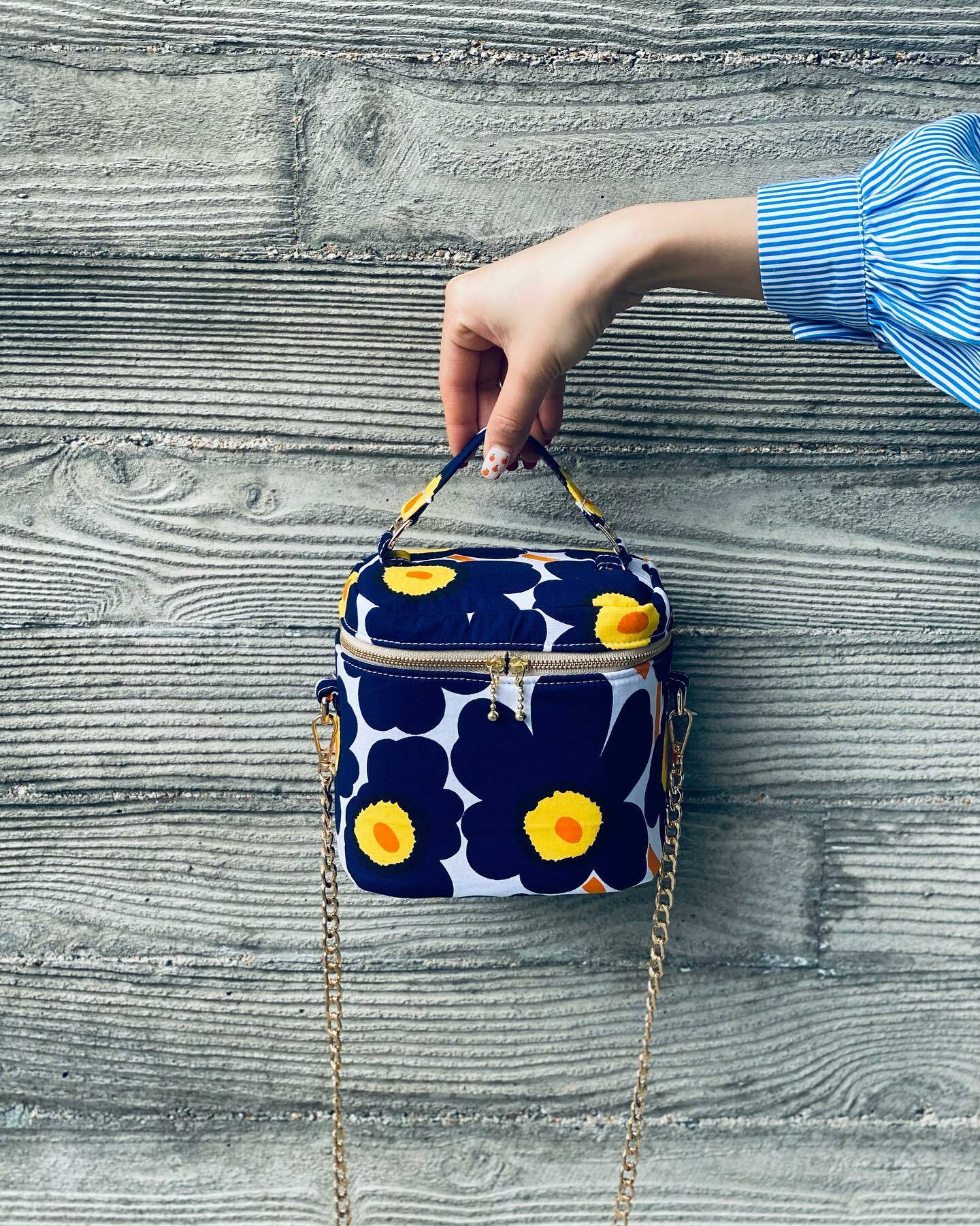 Boxy | Marimekko Blue/ yellow unikko