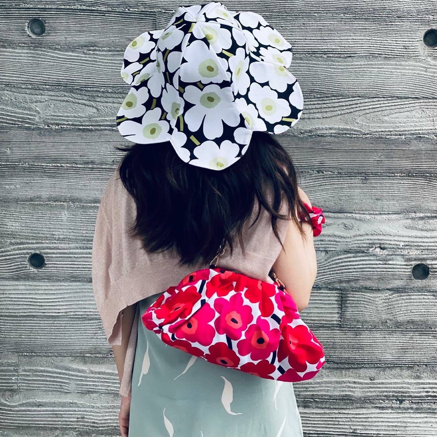 Cloud pouch | Marimekko classic red unikko