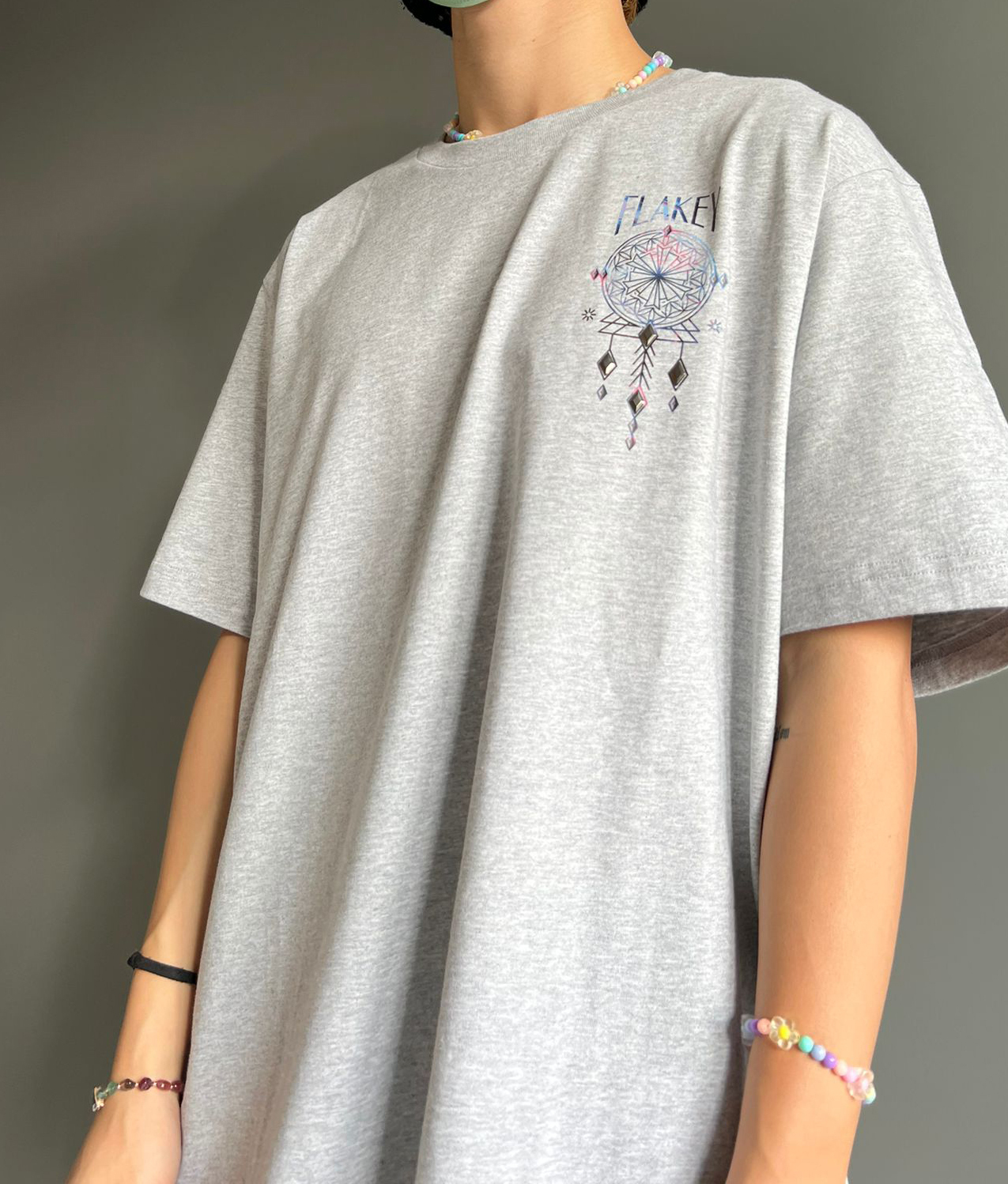 DreamCatcher Tee ( 宇宙灰 : Basic Cut )