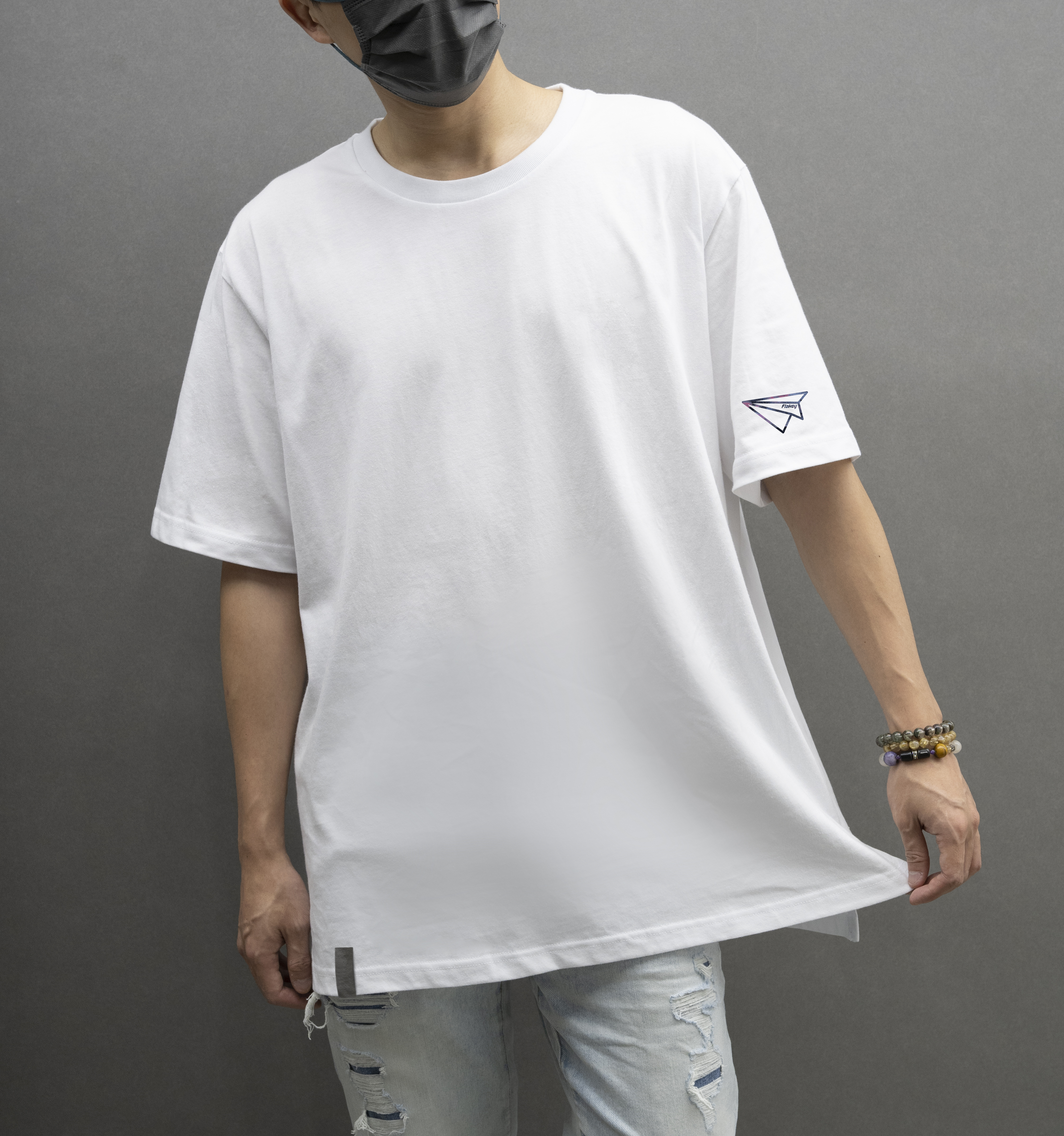 GALAXY Tee ( 星河白 : Basic Cut )