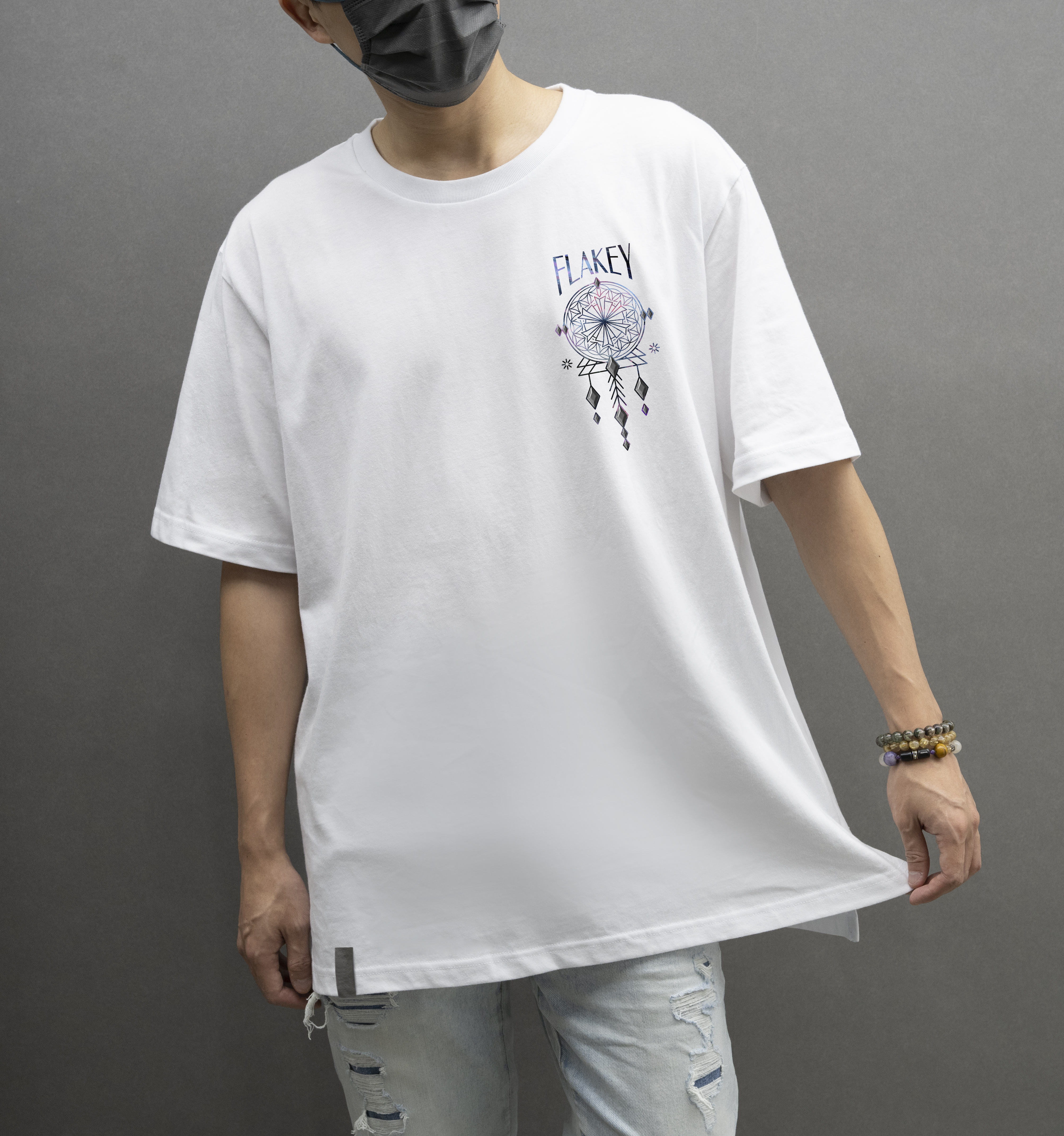 DreamCatcher Tee ( 星河白 : Basic Cut )