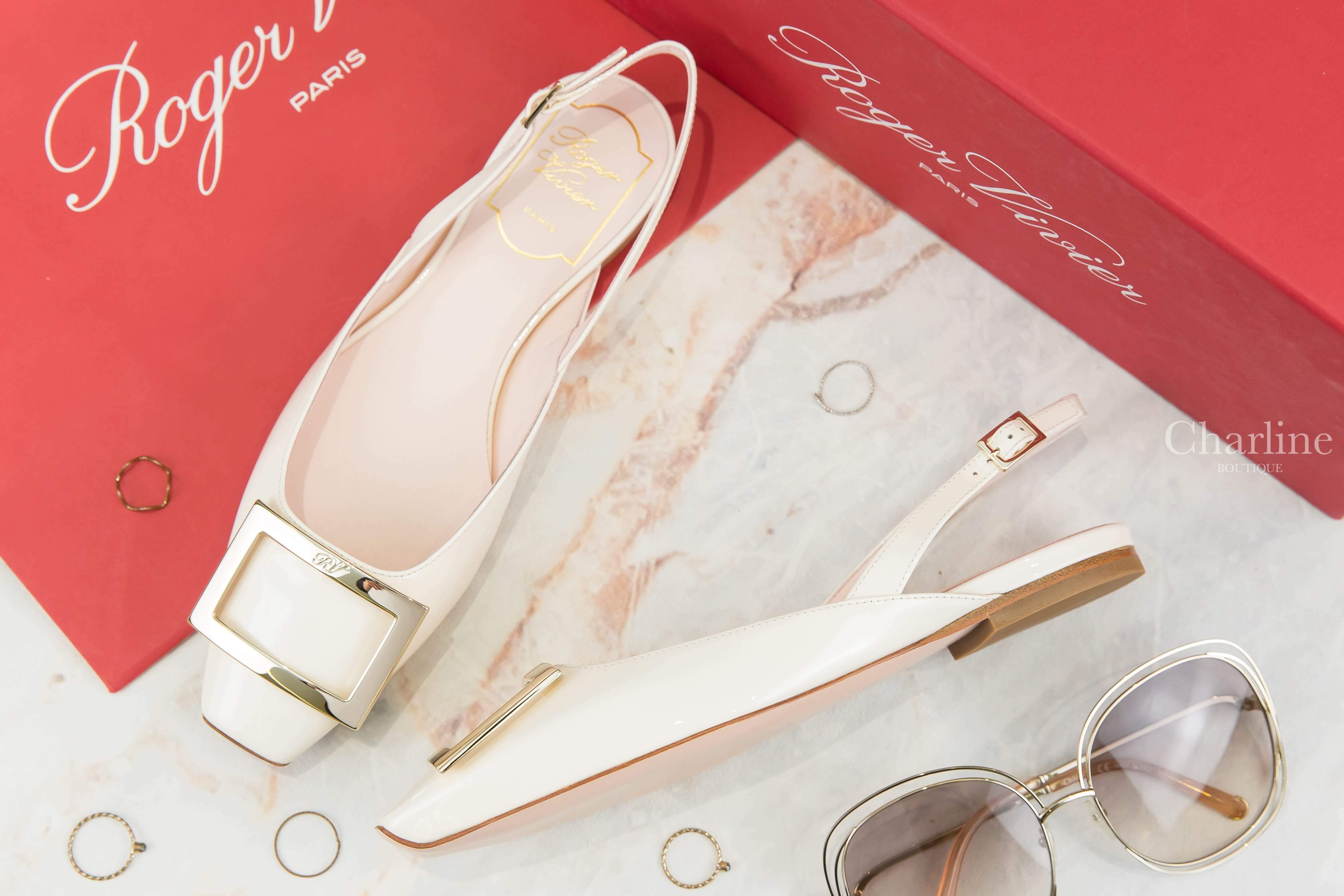 Roger Vivier Trompette Metal Buckle Slingback Ballerinas In Patent Leather 米白色漆皮淡金色方釦絆帶平底鞋-Charline Boutique 精品代購