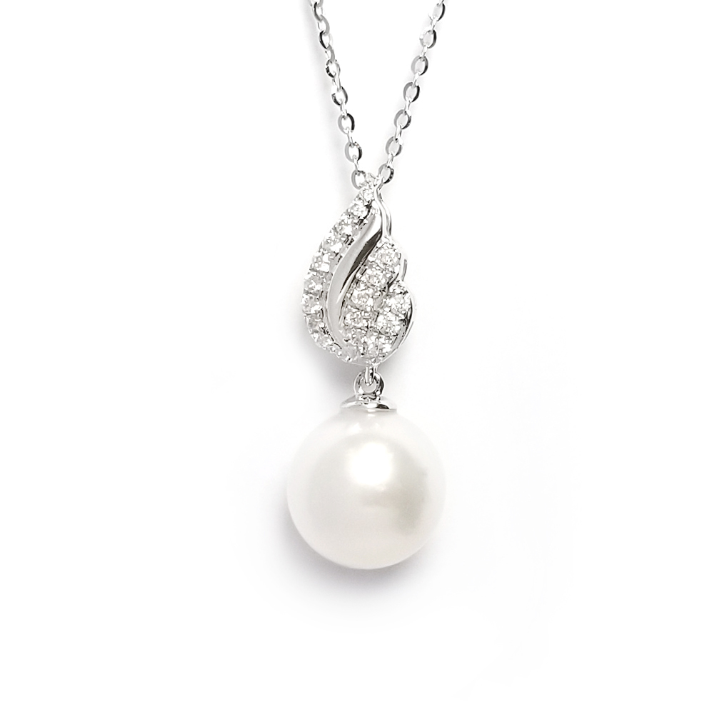 18K白金天然鑽石羽毛 Akoya 珍珠吊墜