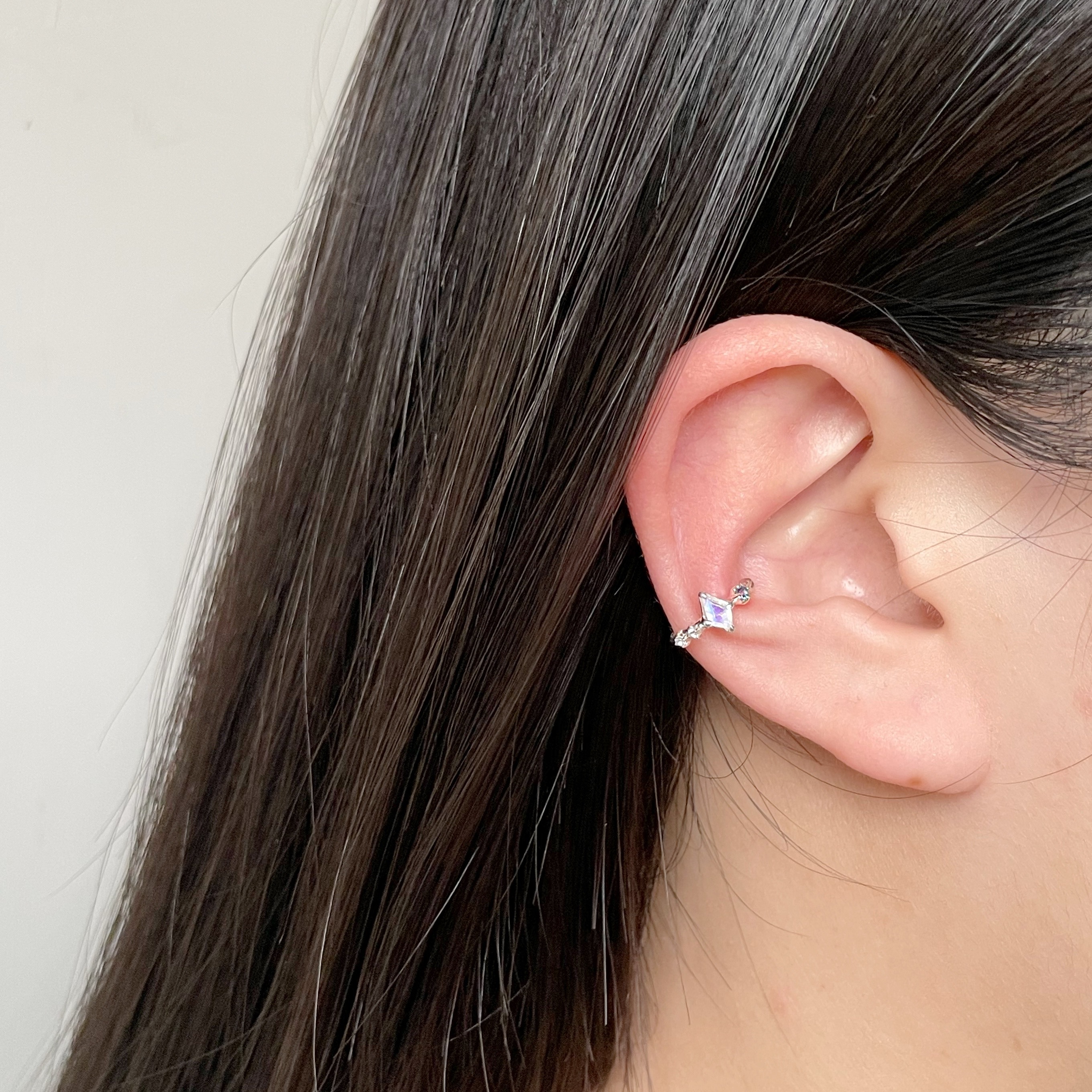 Meteor箏形月光堇青耳骨夾