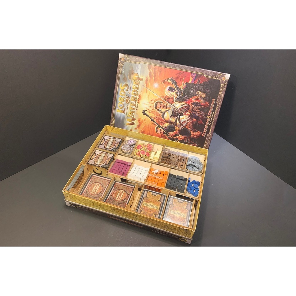 深水城領主 Lords of Waterdeep 桌遊收納盒【烏鴉盒子】