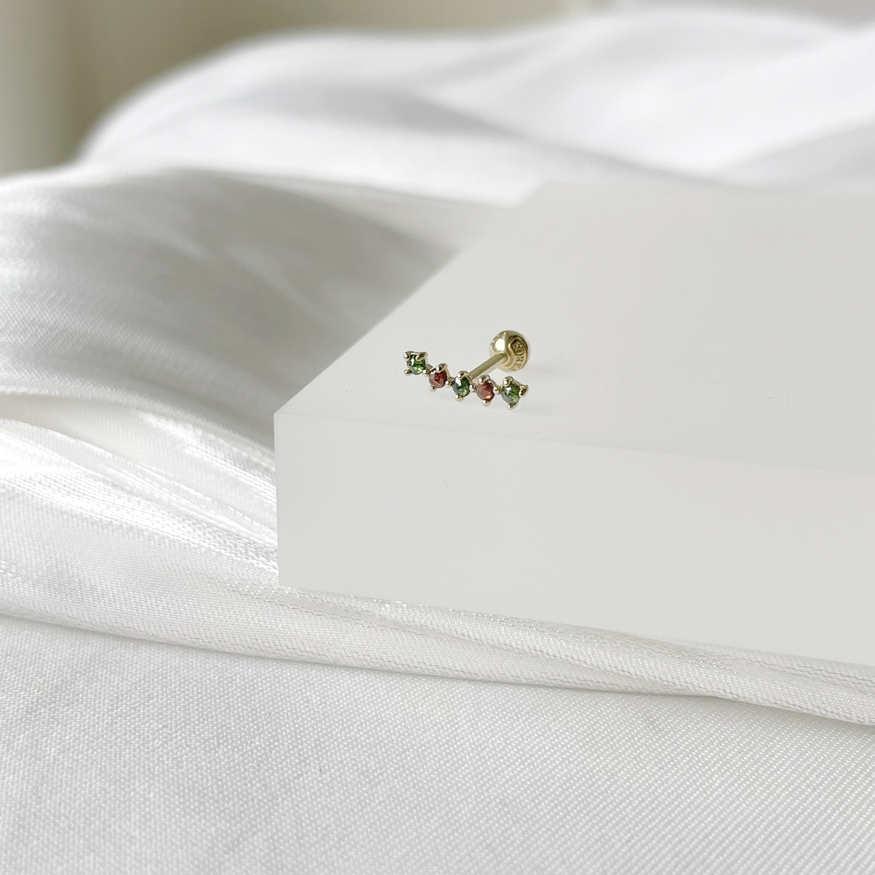 14K五顆彎彎綠棕鑽轉珠耳環