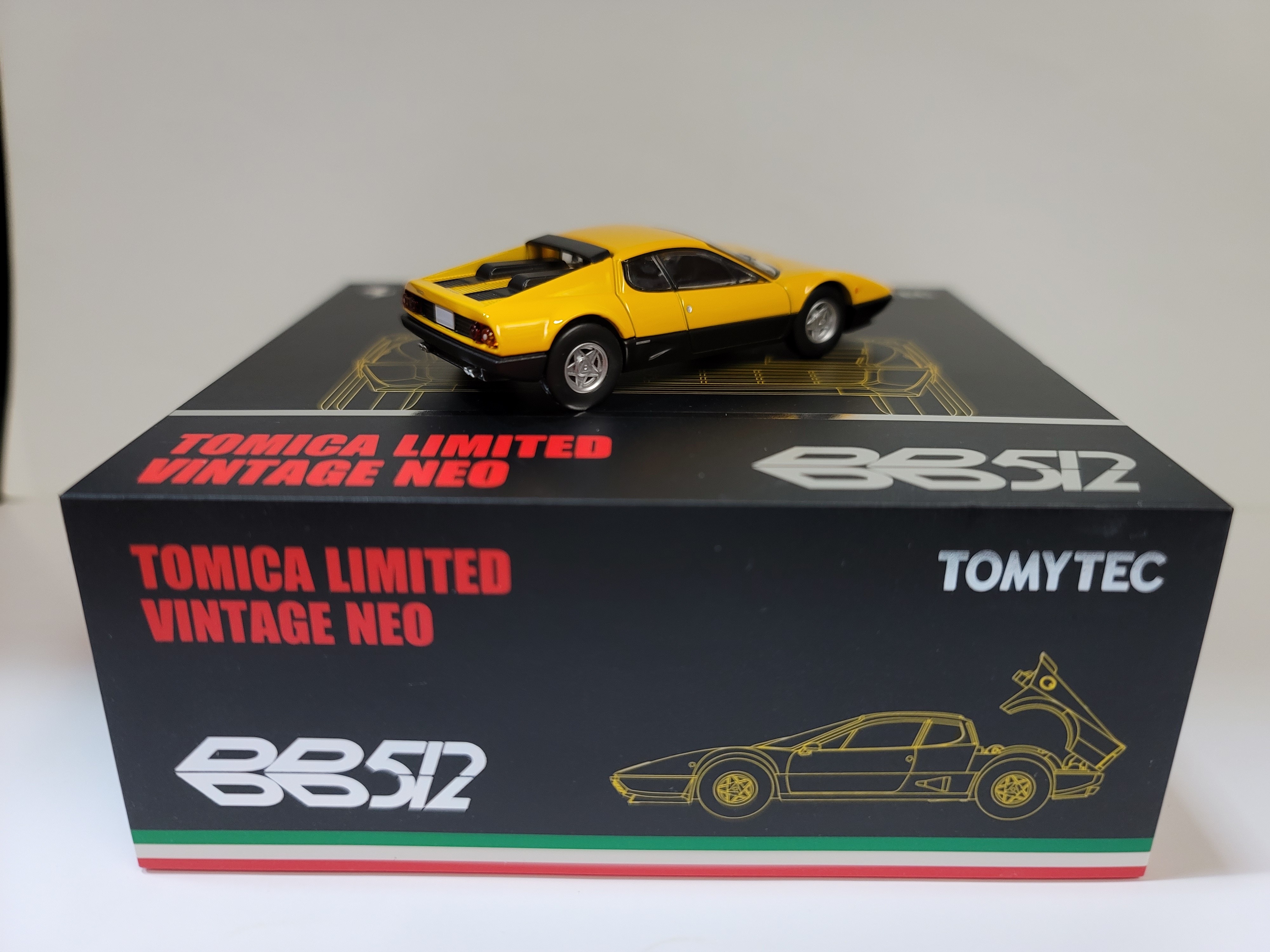 ミニカー TOMICA LIMITED VINTAGE NEO BB512 Amazon.com: Tomica Limited Vintage Neo 1/64 LV-N Ferrari