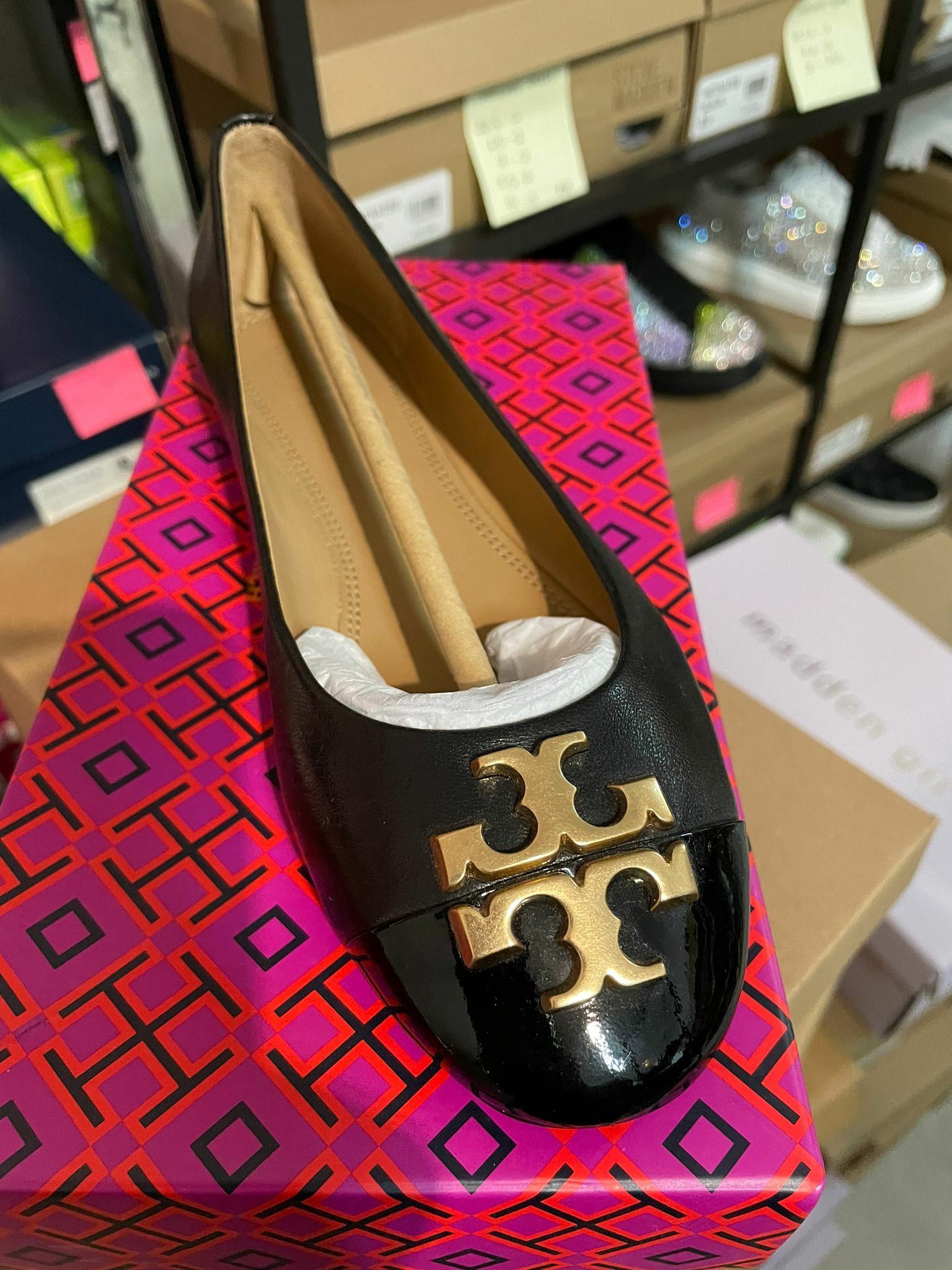 [S] TORY BURCH EVERLY BALLET NAPPA LEATHER/PATENT LEATHER, 60226-004 (STB16)