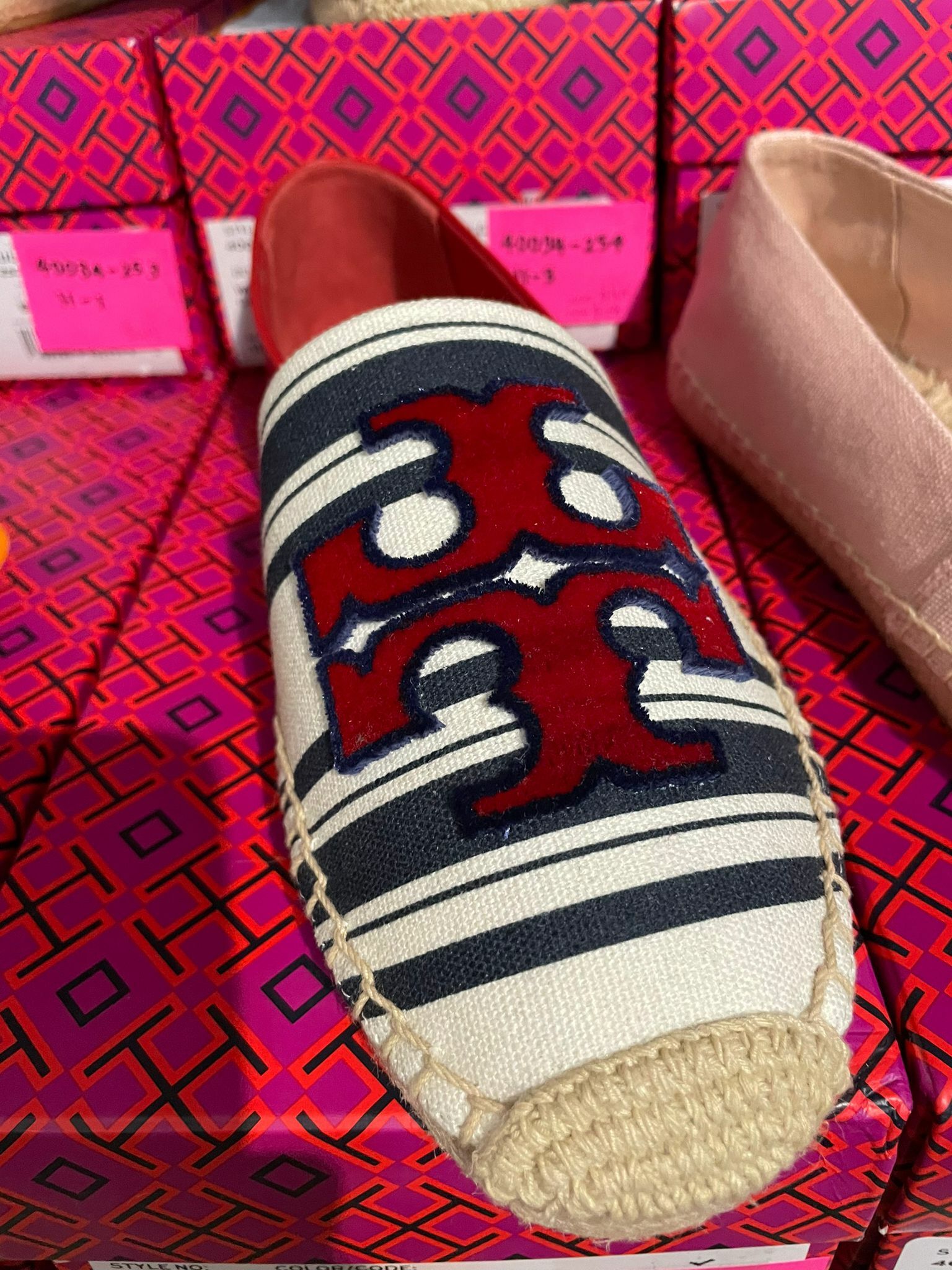 [S] TORY BURCH ESPADRILLES, 64125-407 FINAL SALE (STB27)