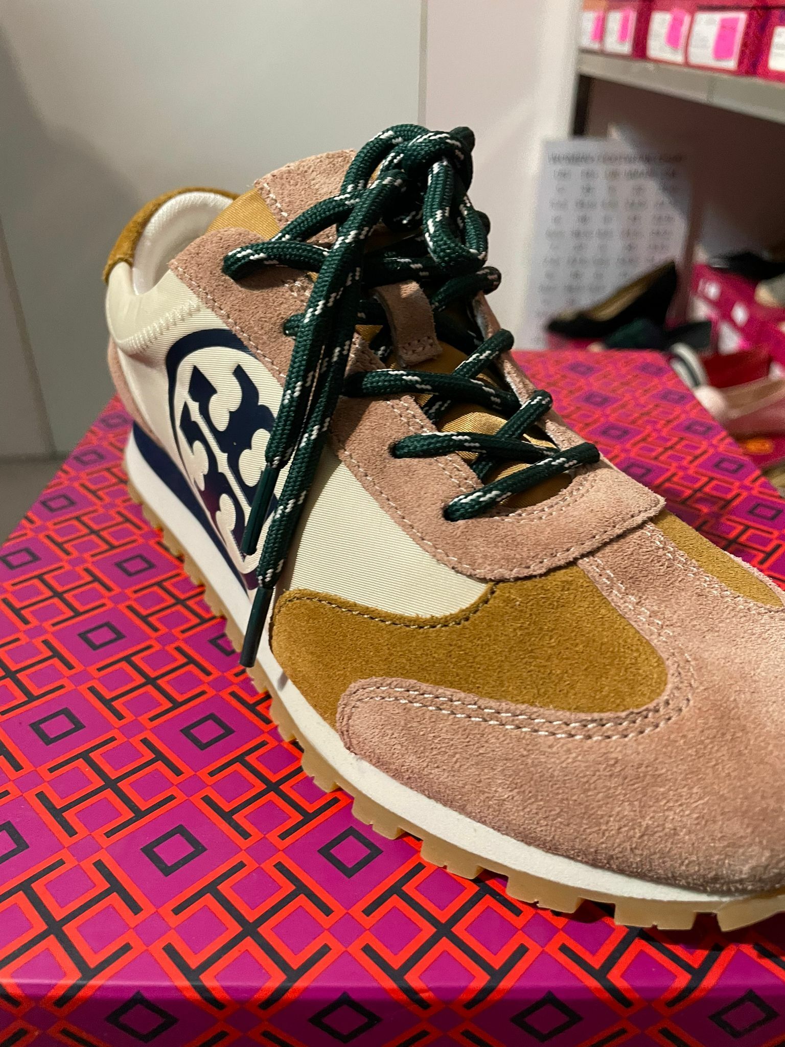 [S] TORY BURCH ANNIE NYLON RUNNER NYLON/NAT SUEDE/NAT SUEDE,, 79262-650 FINAL SALE (STB35)