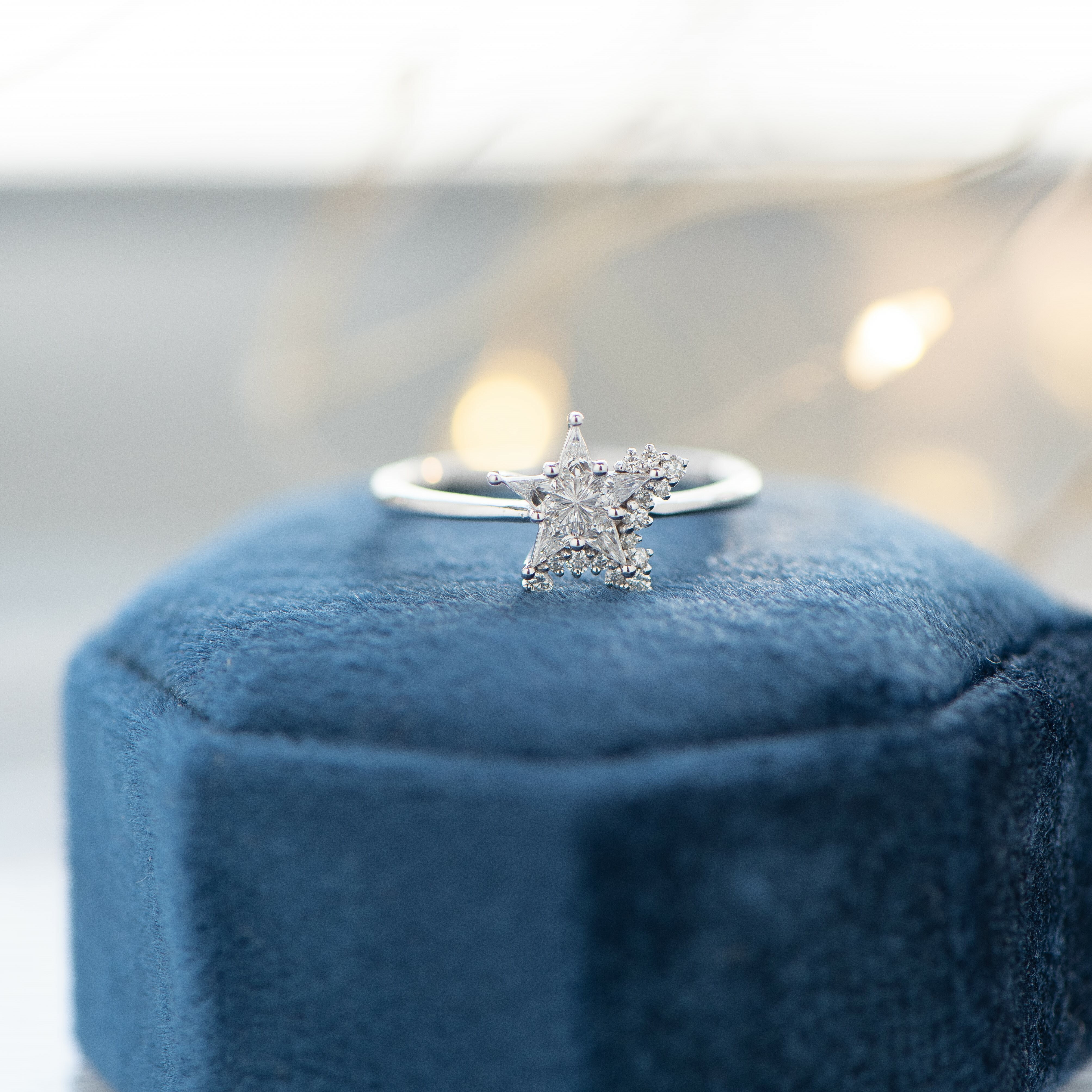 18K Star Shape Diamond Ring