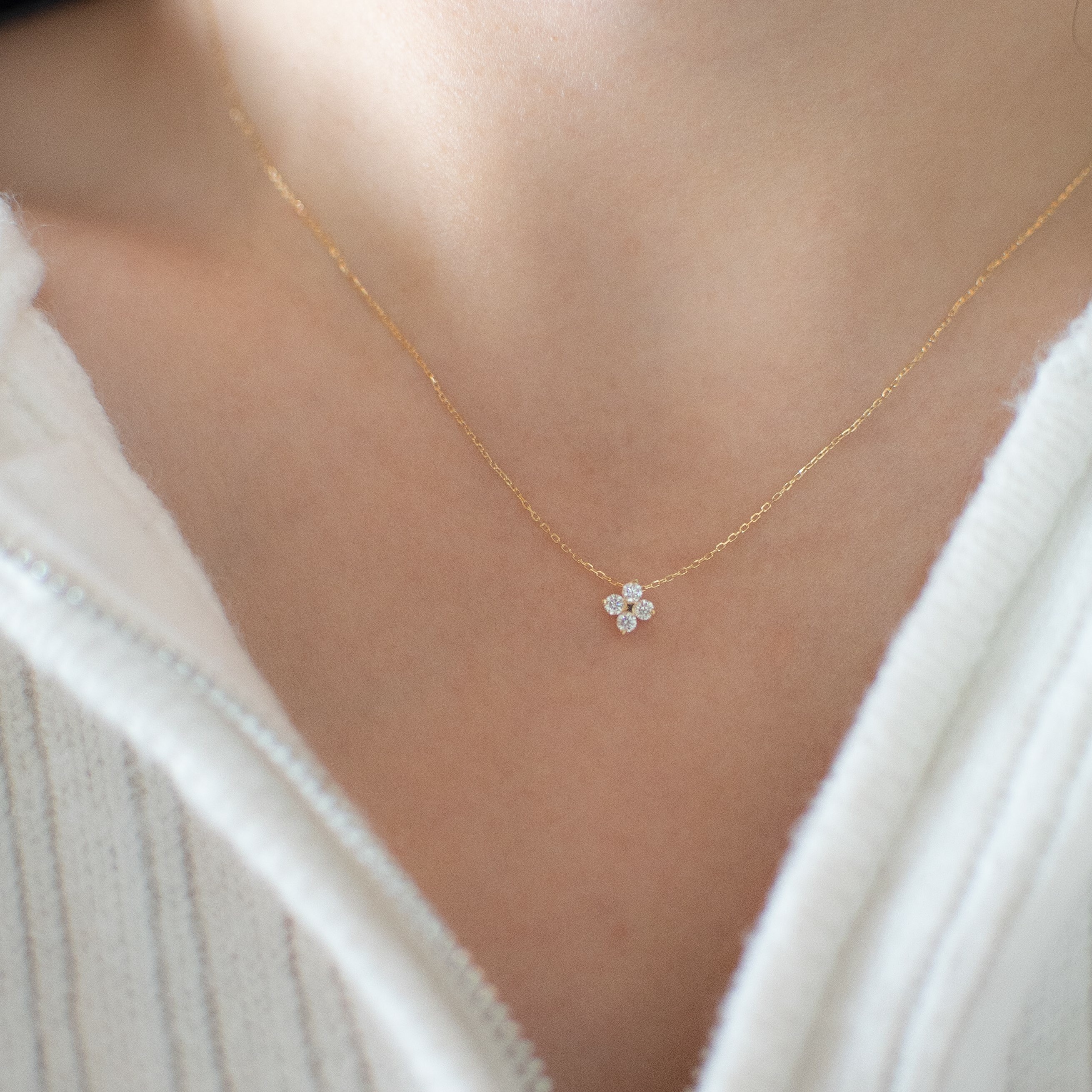 18K Lily Diamond Necklace