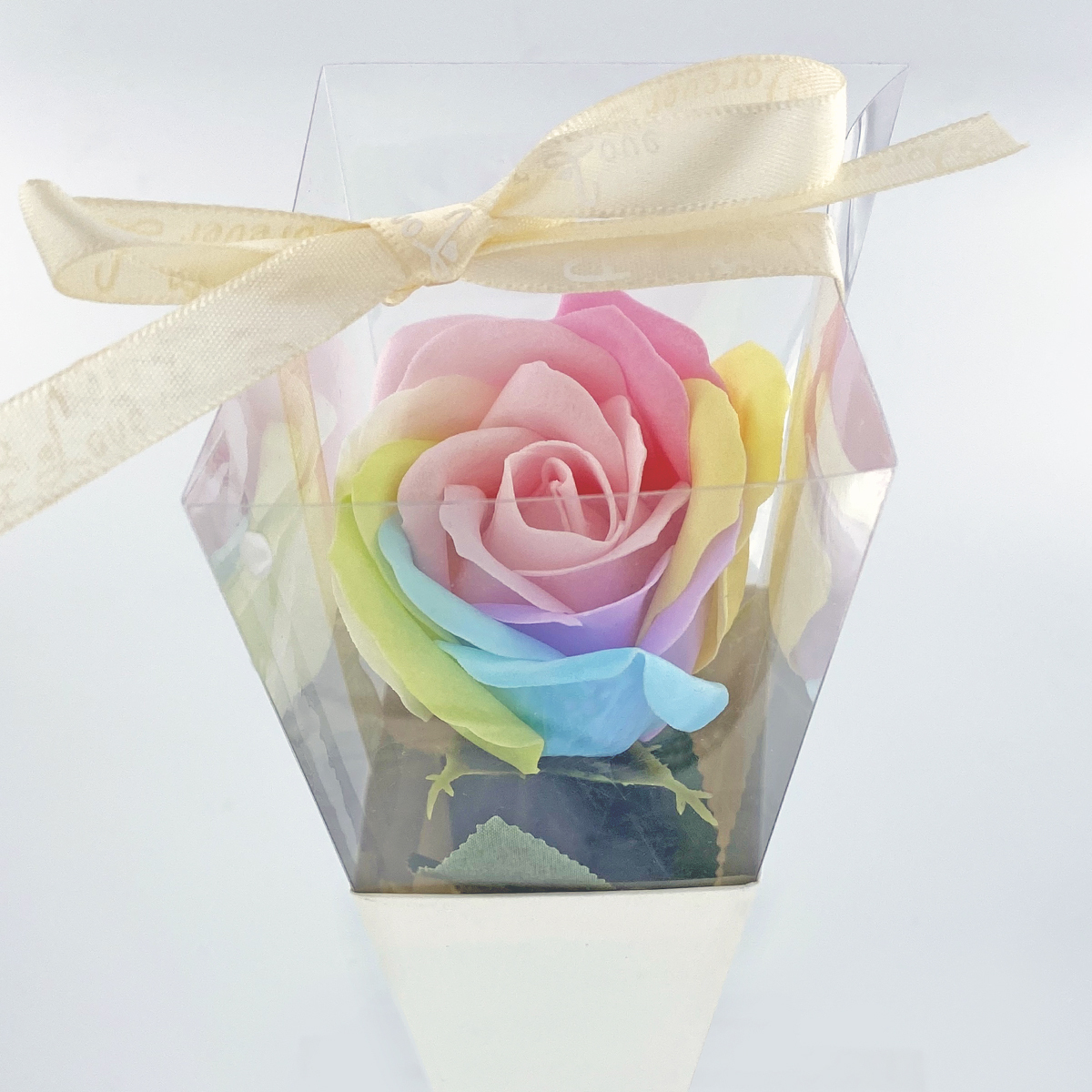 七色彩虹玫瑰香皂花【一物多用】｜淋浴、裝飾擺設、驚喜禮物、精美包裝