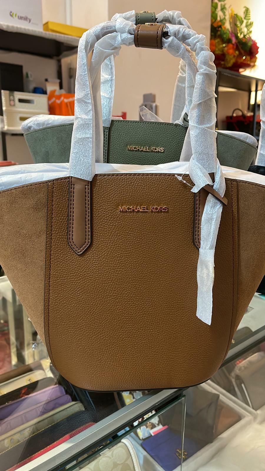 [S] MICHAEL KORS SM TOTE LEATHER 35F1GPAT1S LUGGAGE , 194900654958 (SMK15)