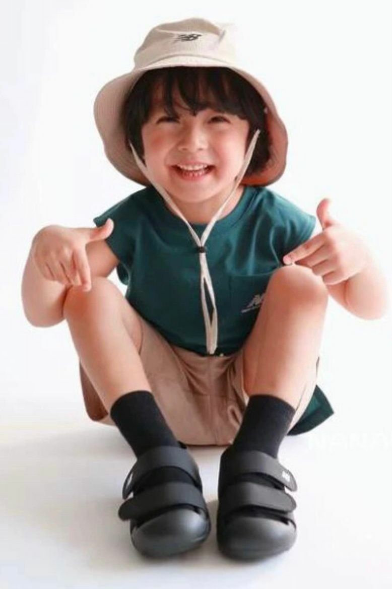 New Balance夏季沙灘小童涼鞋