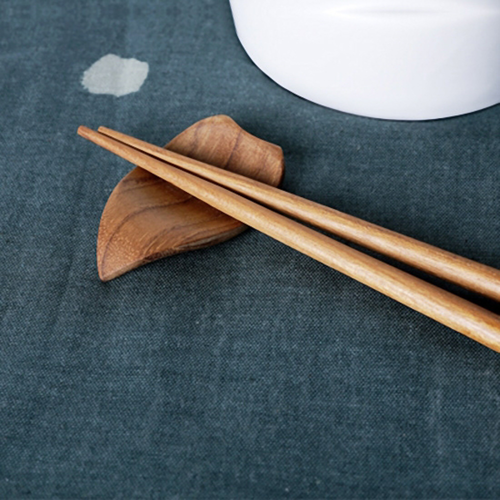 泰國 CHABATREE｜花瓣筷架 (兩入)