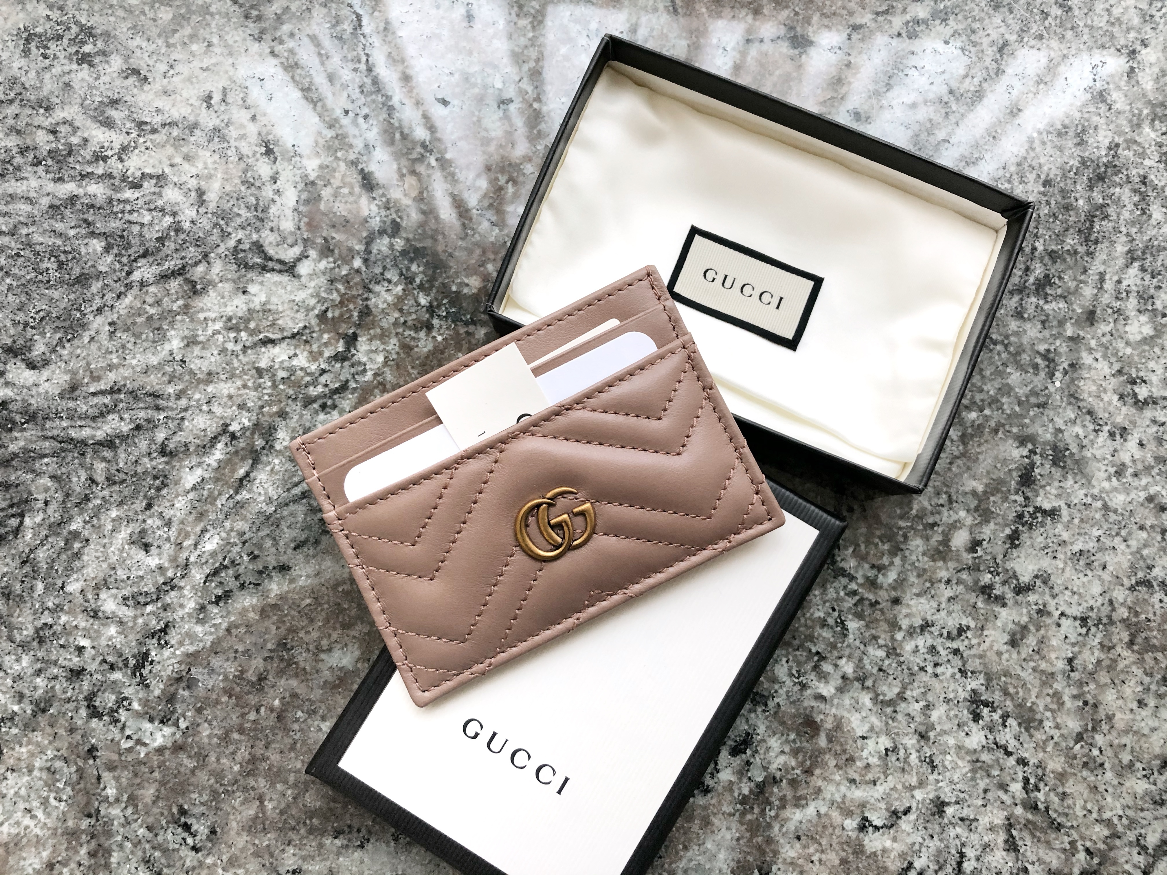 GUCCI GG Marmont Cardholder