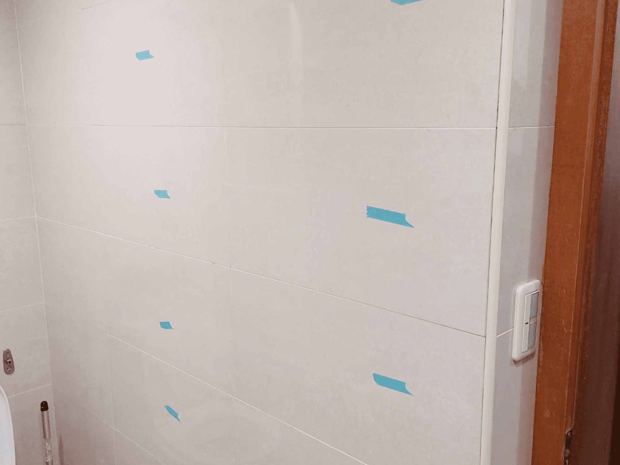 潤宏建材,磁磚修復推薦,潤宏建材磁磚空心修復成功案例,磁磚空心打針灌膠,磁磚修復磚家,地板隆起,地磚空心隆起專業灌注,磁磚修補磚家,磁磚實體店面,地磚, 壁磚,磁磚,膨拱,膨管,爆裂,凸起,鼓起,突起,膨龜,空心隆起,空心補強,磁磚隆起自爆,百宏工程