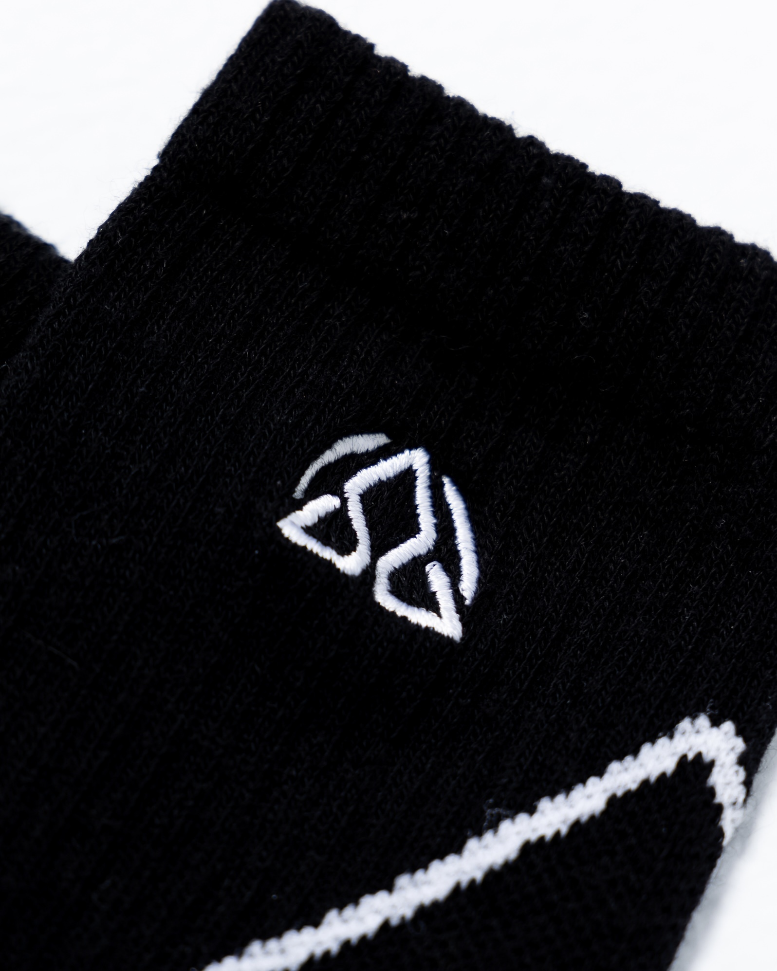 LOGO SOCKS PACK / 延伸線條長襪