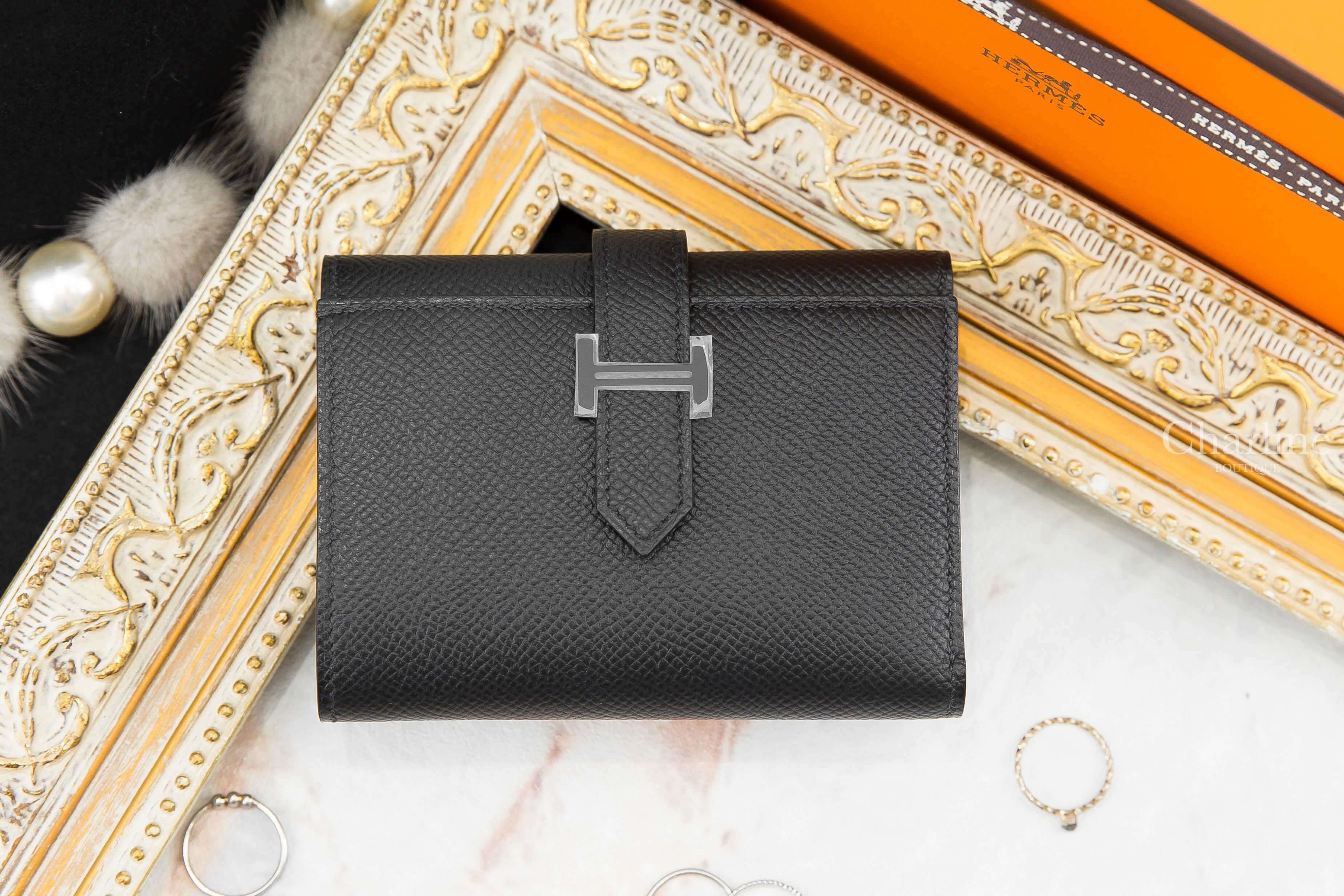 Hermès Bearn Wallet 89 Noir Epsom Z刻黑色黑釦三折短夾-Charline Boutique 精品代購