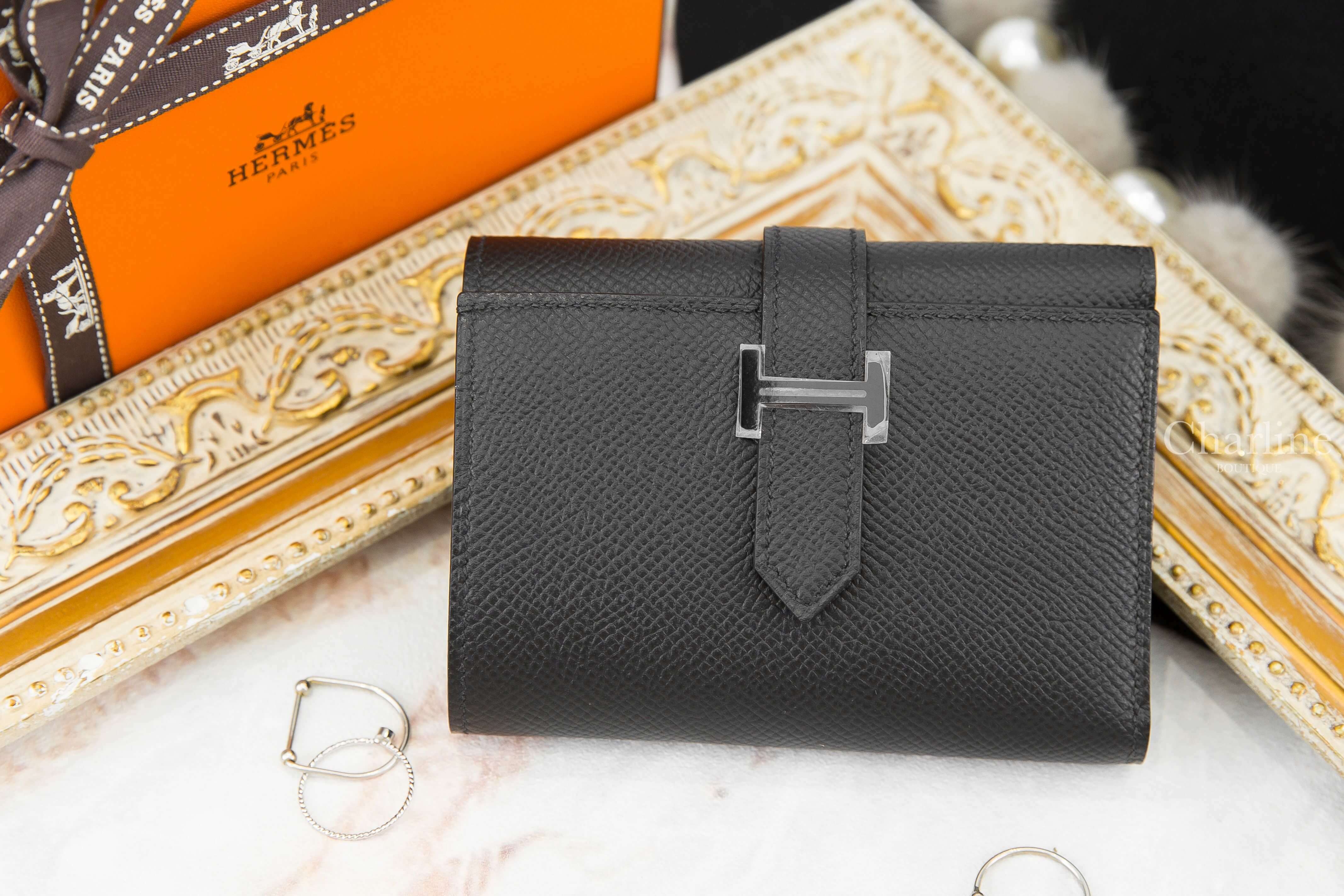 Hermès Bearn Wallet 89 Noir Epsom Z刻黑色黑釦三折短夾-Charline Boutique 精品代購