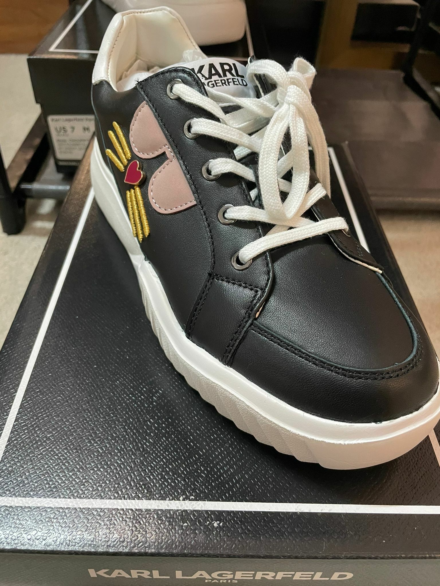 [S] KARL LAGERFELD RUBY SNEAKER BLK/GOLD , KZL14438-BLK FINAL SALE (SKL45)