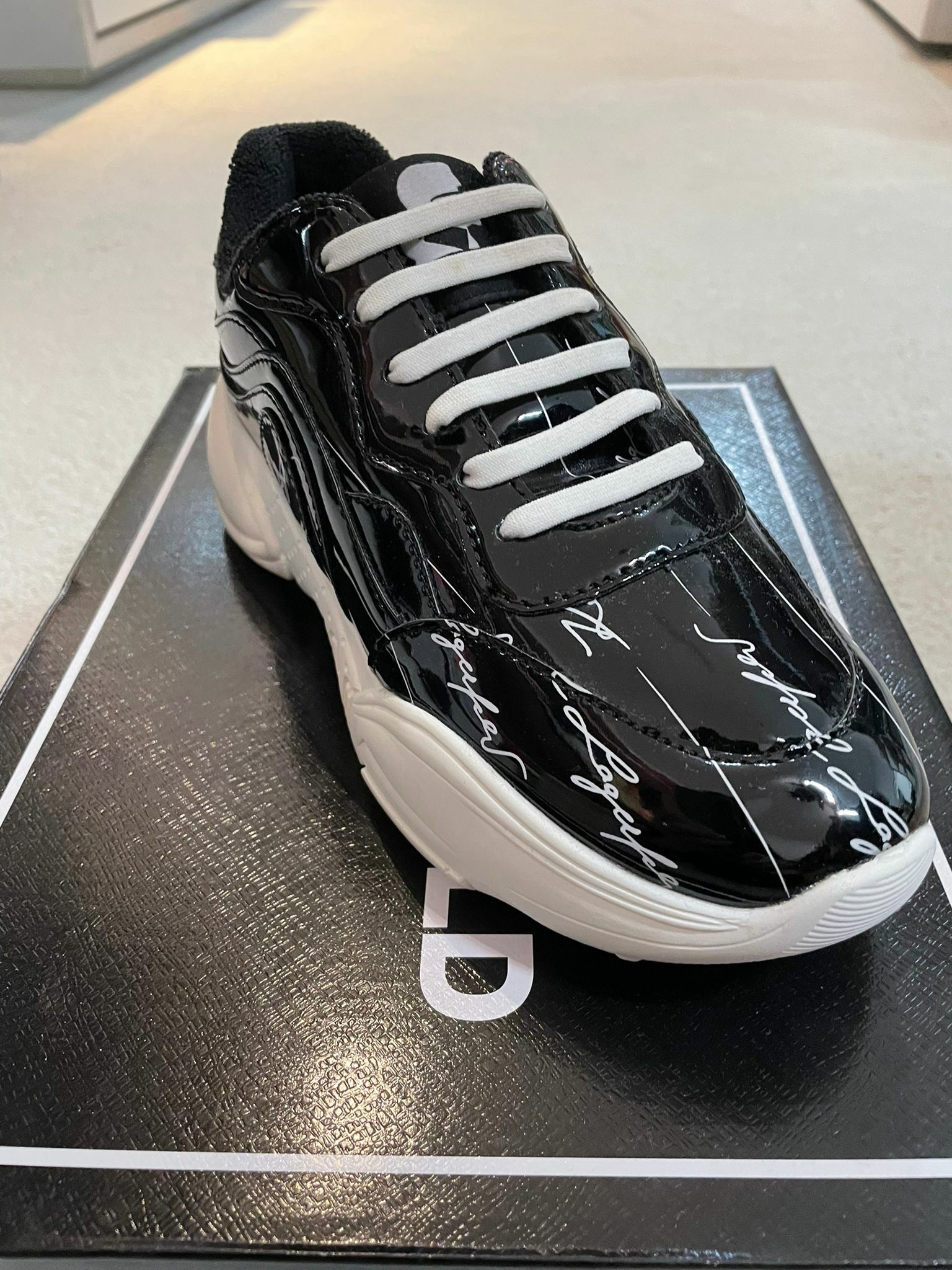 [S] KARL LAGERFELD ADA SNEAKER, BLACK/WHITE KL SG PA/PA PU FINAL SALE (SKL50)