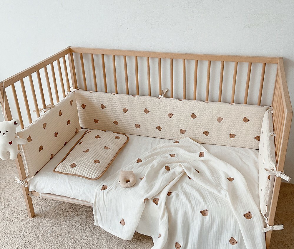 Dot to Dot 圓圓臉系列 嬰兒床床圍 (免運費)