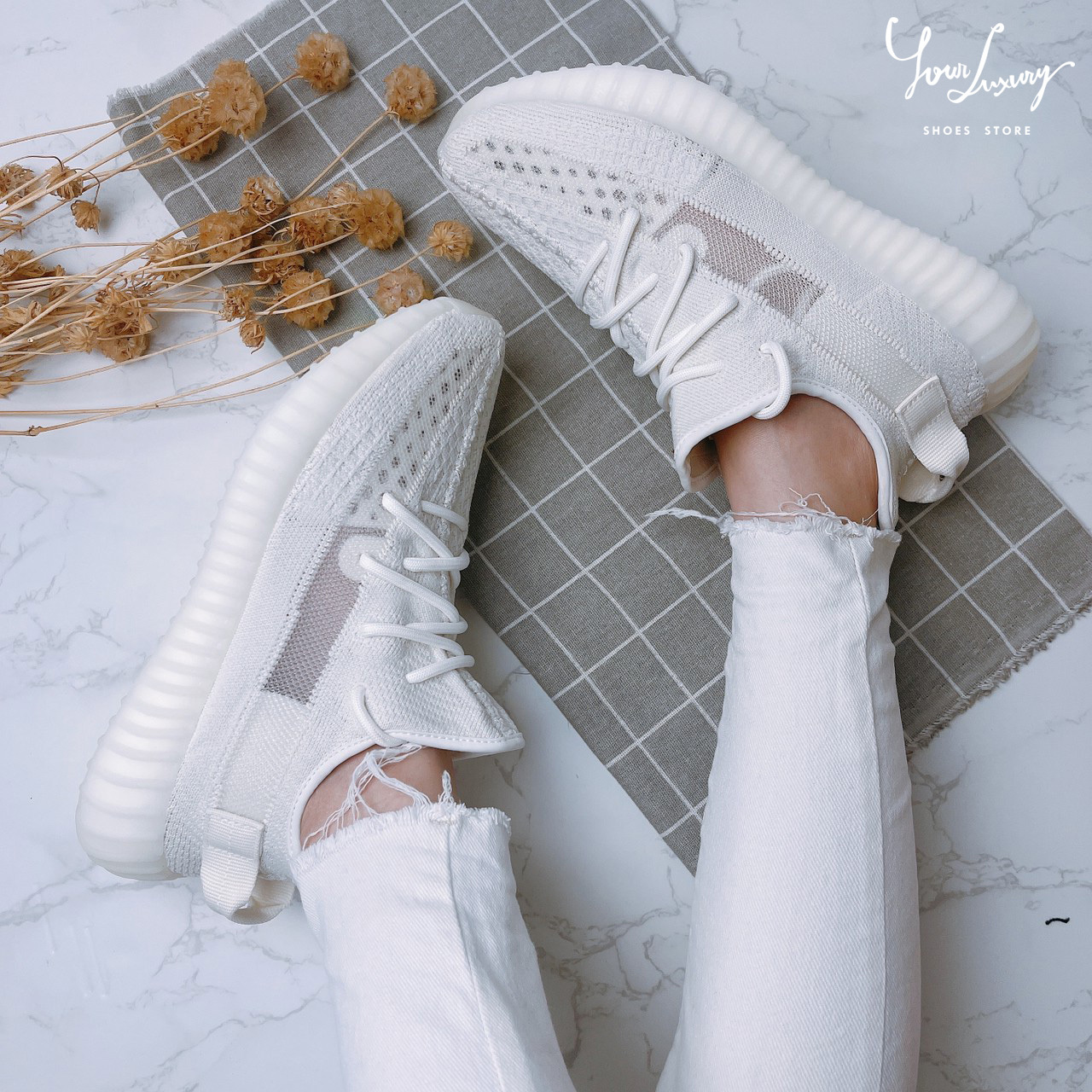 【Luxury】部分現貨 adidas Yeezy Boost 350 V2 Bone HQ6316 全白 冰淇淋白天使