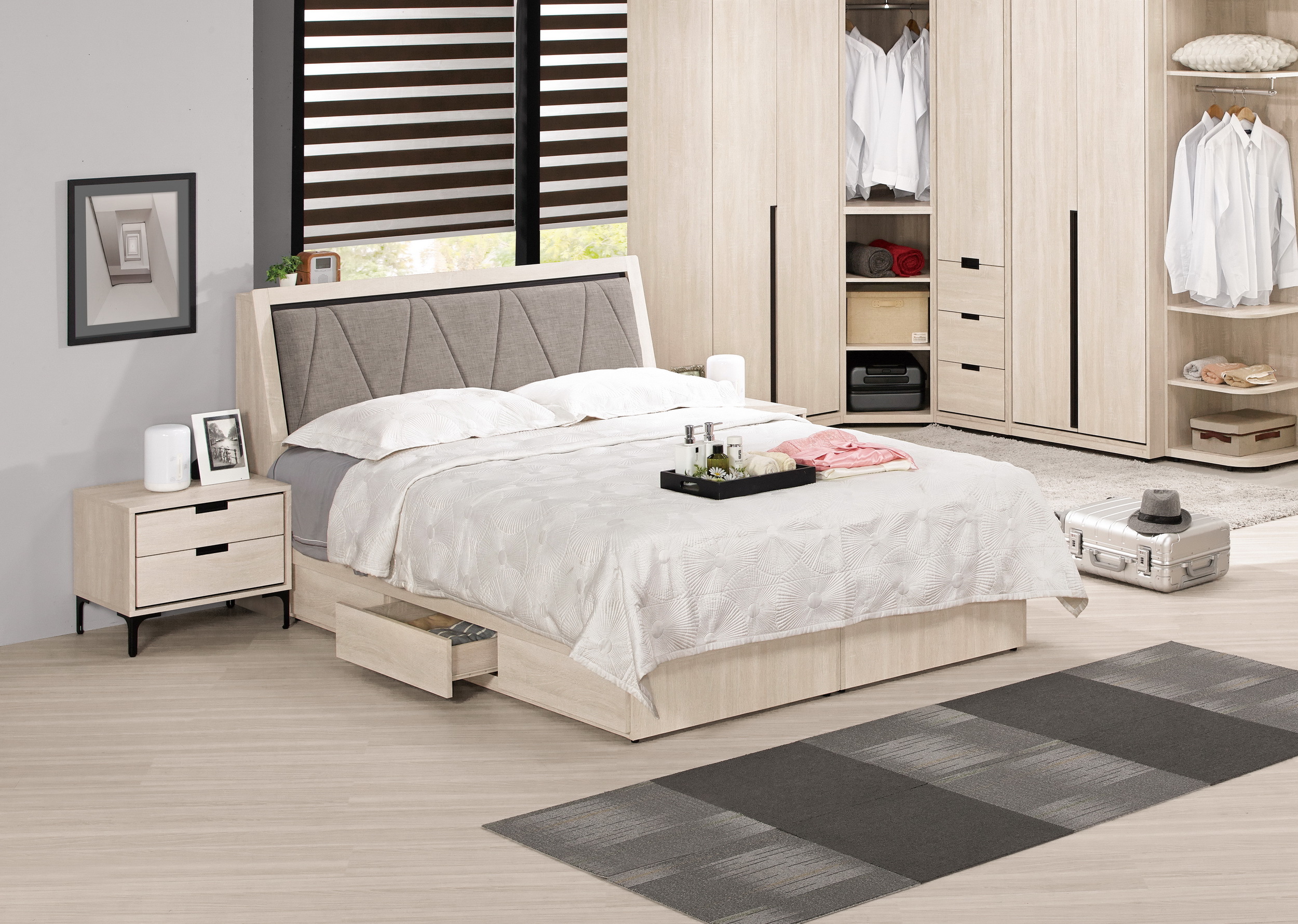 昆提斯6尺被櫥式雙人床