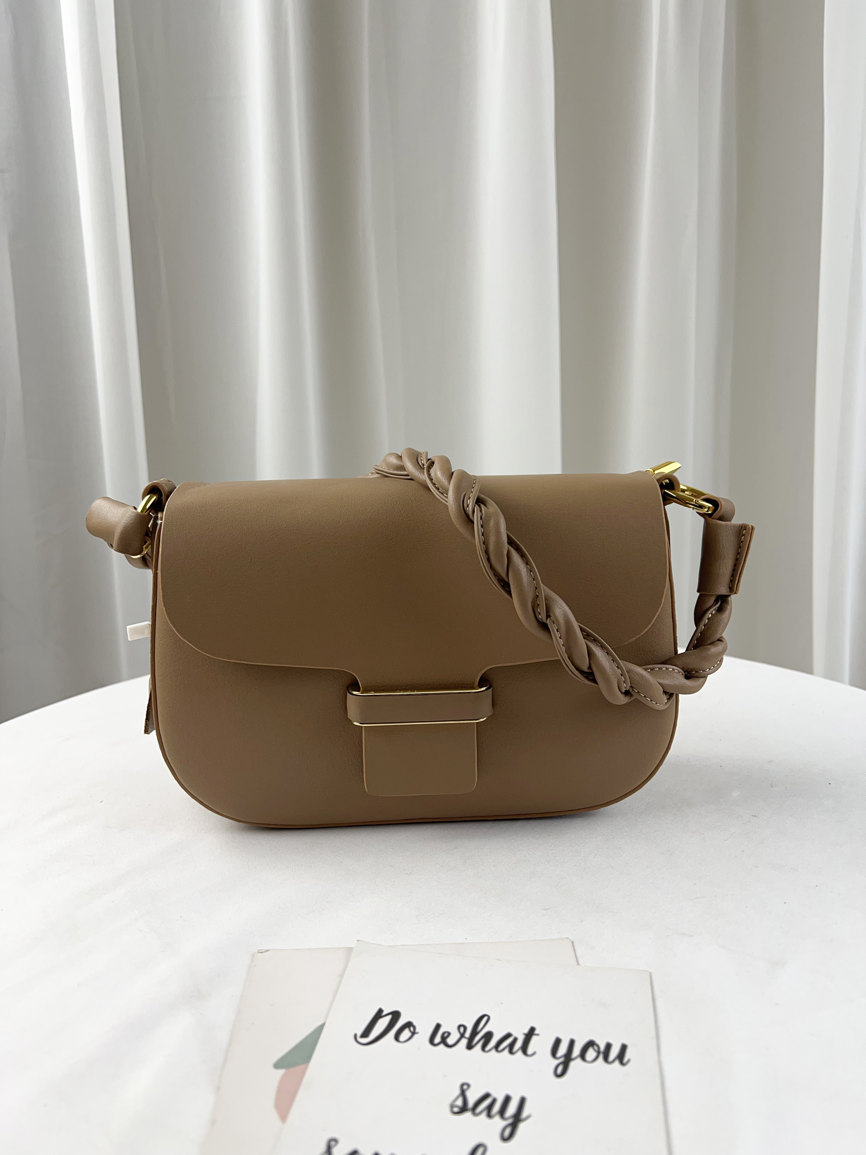 奶茶杏 真皮牛皮側背包  #SM-8505