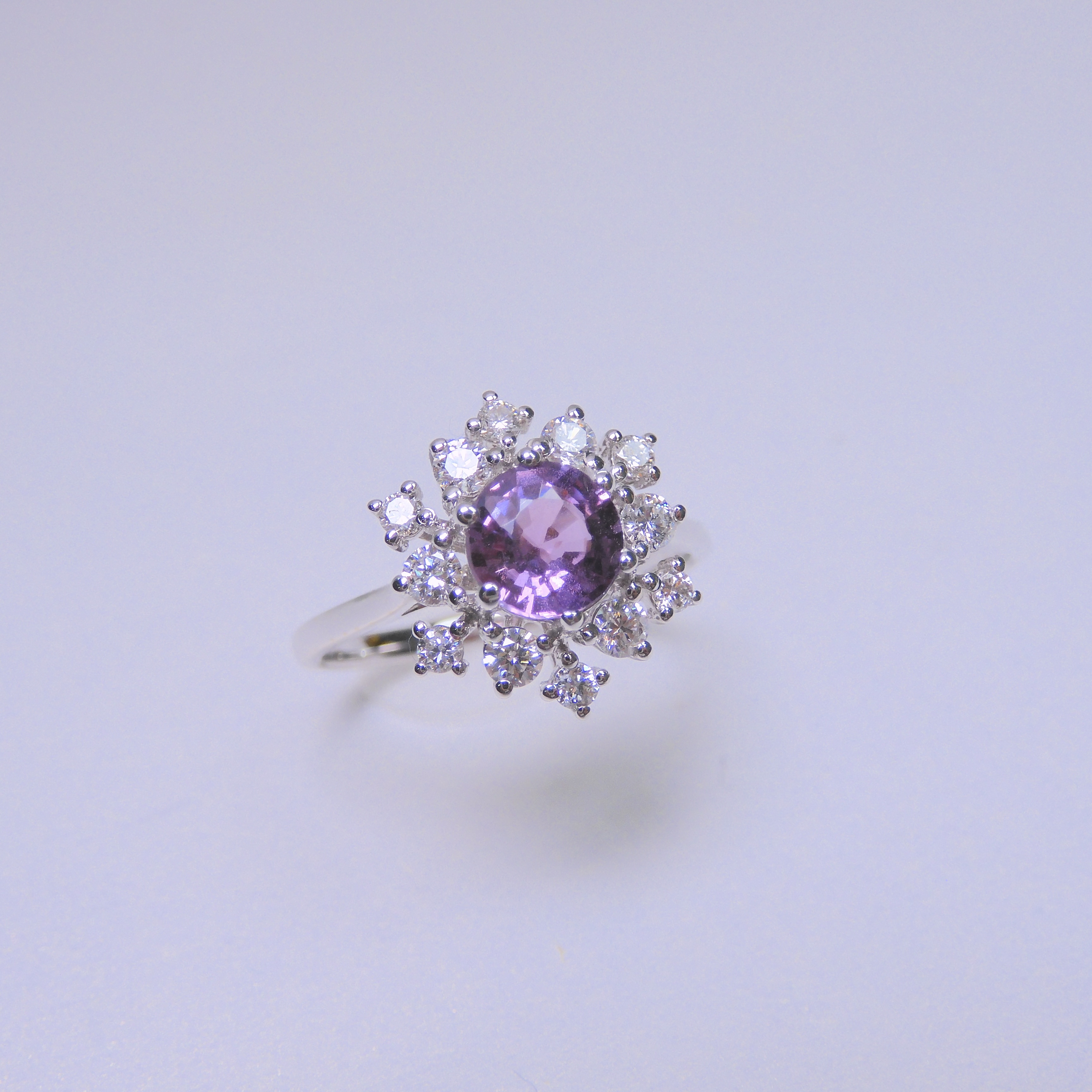 18K金 0.95ct 粉紅藍寶石戒指