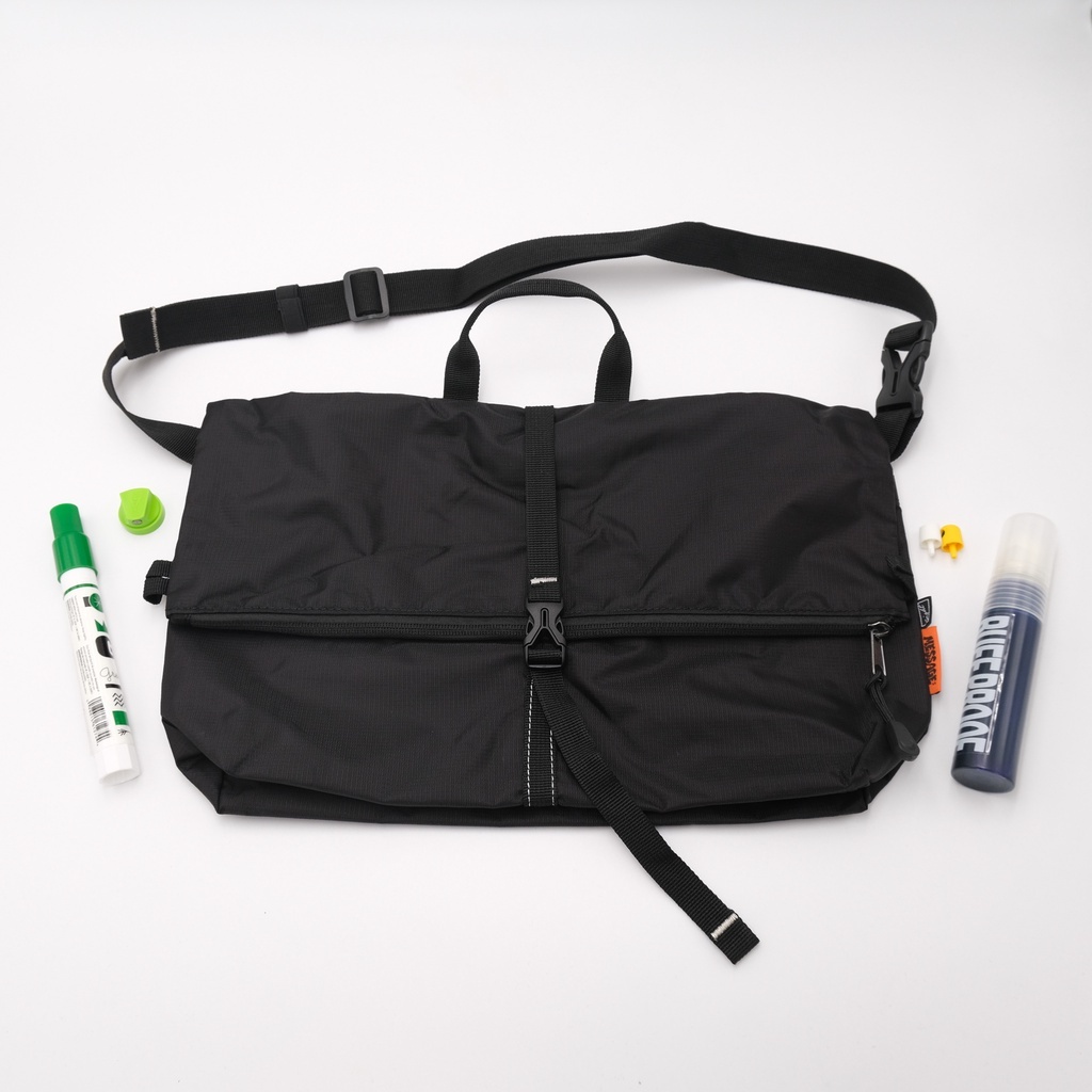 SIGHT Clothing x MESS-AGE｜Art Is Everywhere Bag