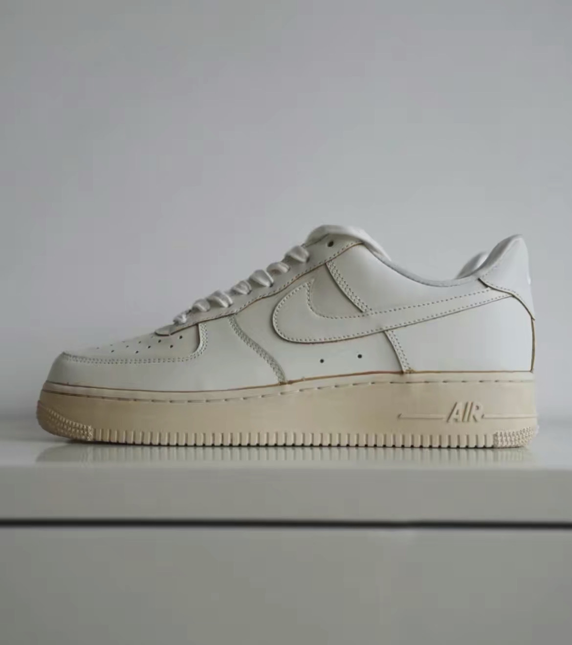 Nike Air Force 1 '07 LV8 - Dj4630-100 - SNS