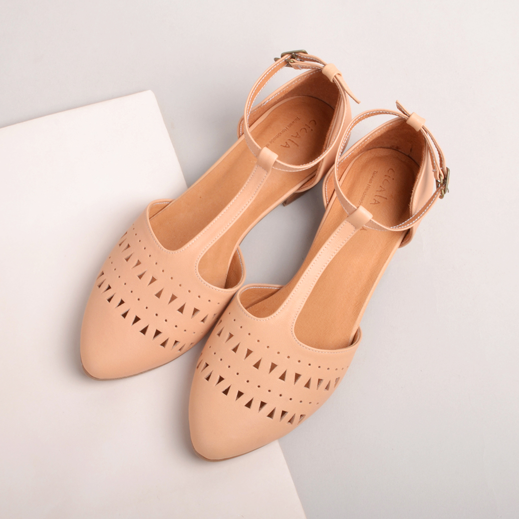 834-1 復古圖騰感 手工涼鞋 粉膚