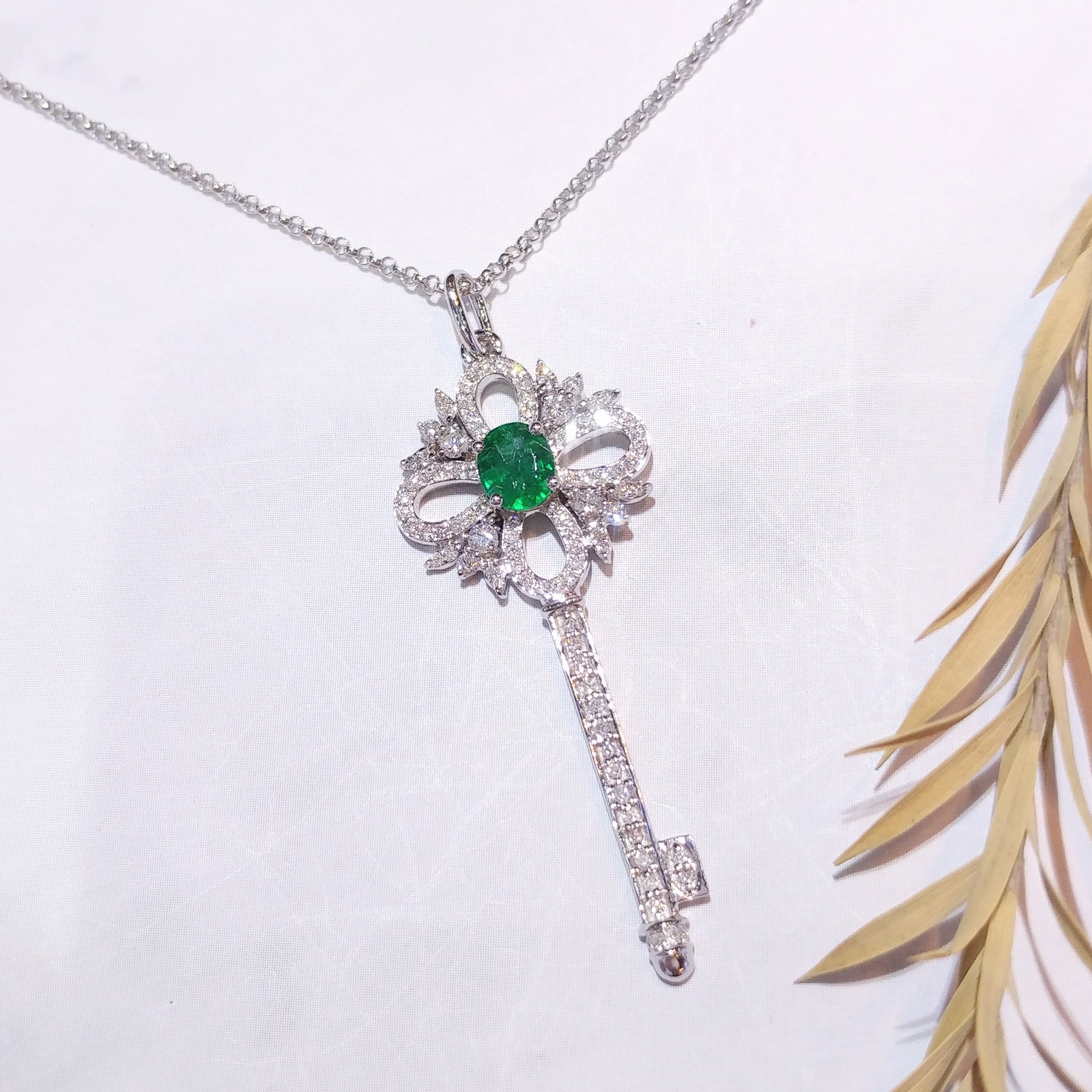 18K White Gold 0.41ct Emerald and Diamond Pendant