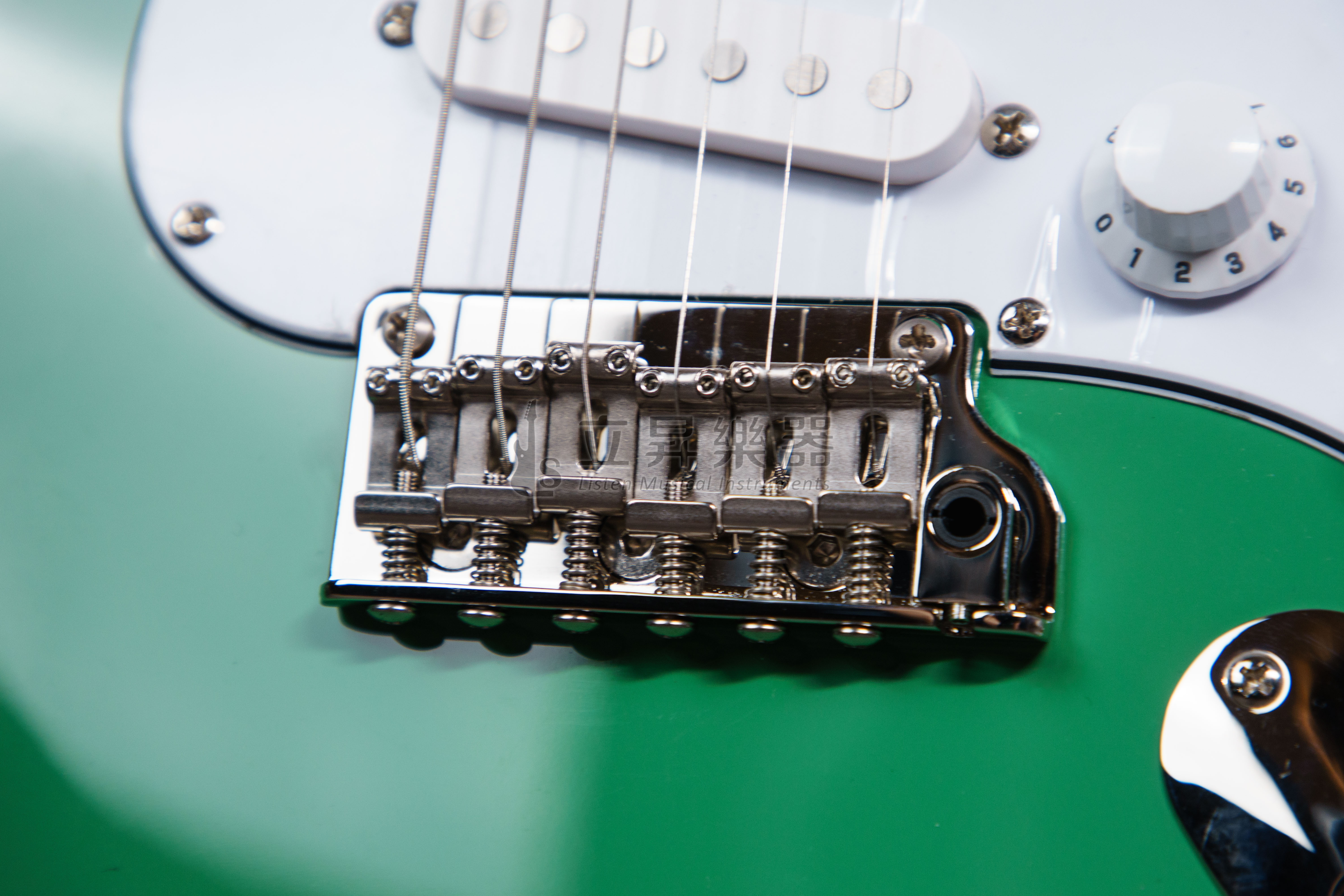 🔊限量贈送❗❗NUX 🔊限量贈送❗❗NUX MG300 綜合效果器❗❗ PRS SE Silver Sky John Mayer 代言琴 電吉他 附原廠琴袋 第 6 張圖片｜三峽吉他 / Bass