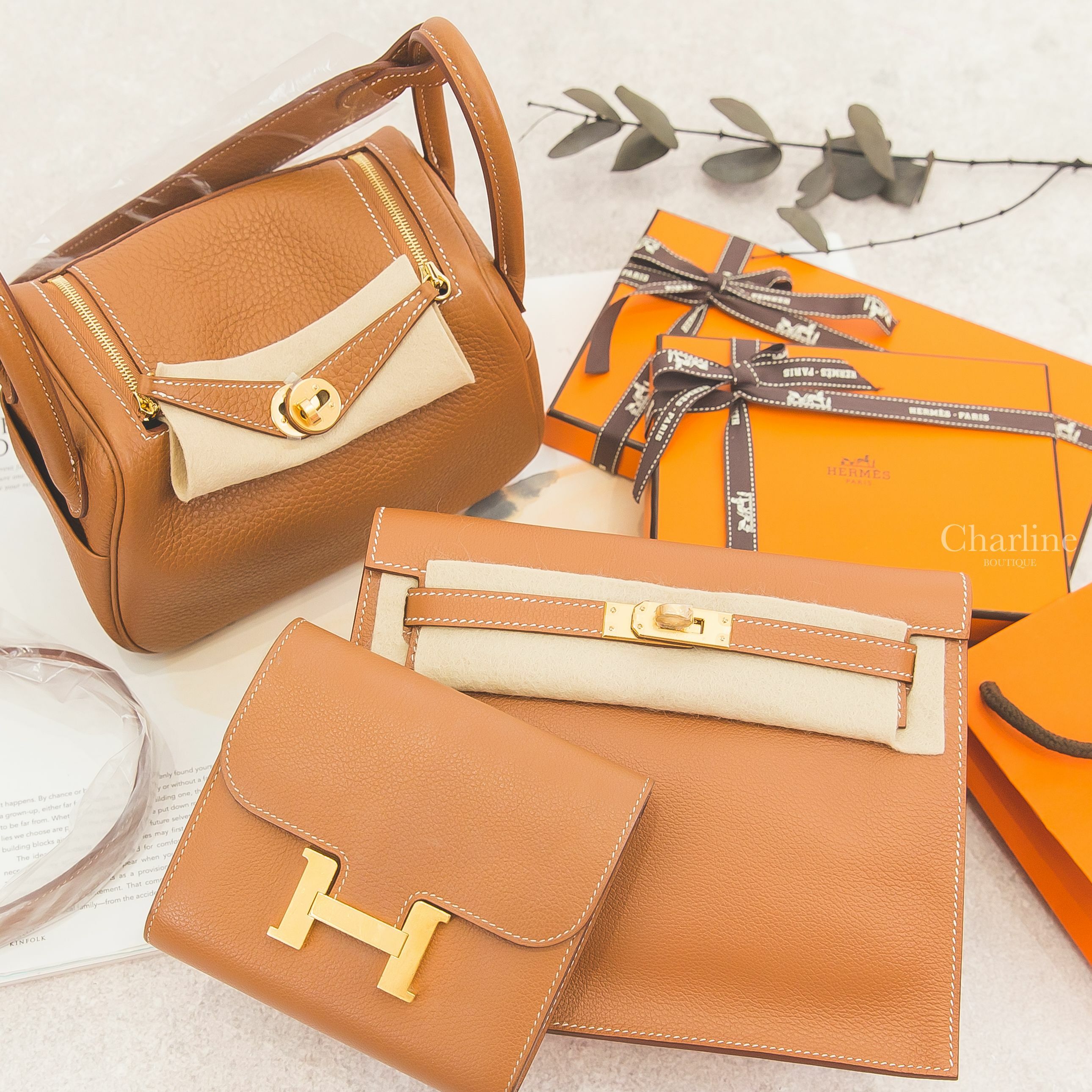 Hermès Kelly Danse 焦糖色金釦,Hermès Lindy Mini 焦糖色金釦,Hermès Constance Compact 焦糖色金釦短夾-Charline Boutique 精品代購