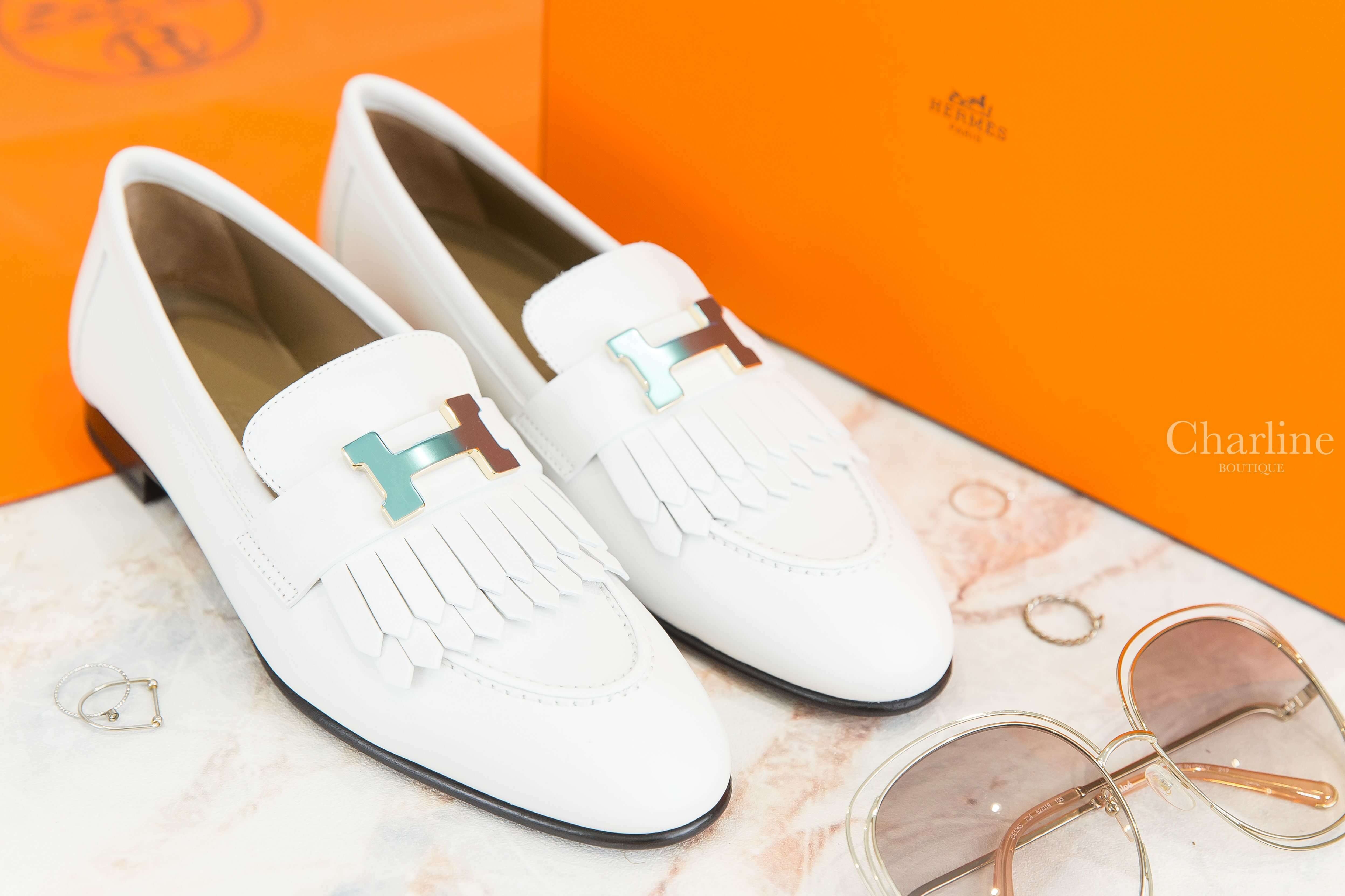 Hermès Royal Loafer 白色金釦H流蘇小牛皮樂福鞋